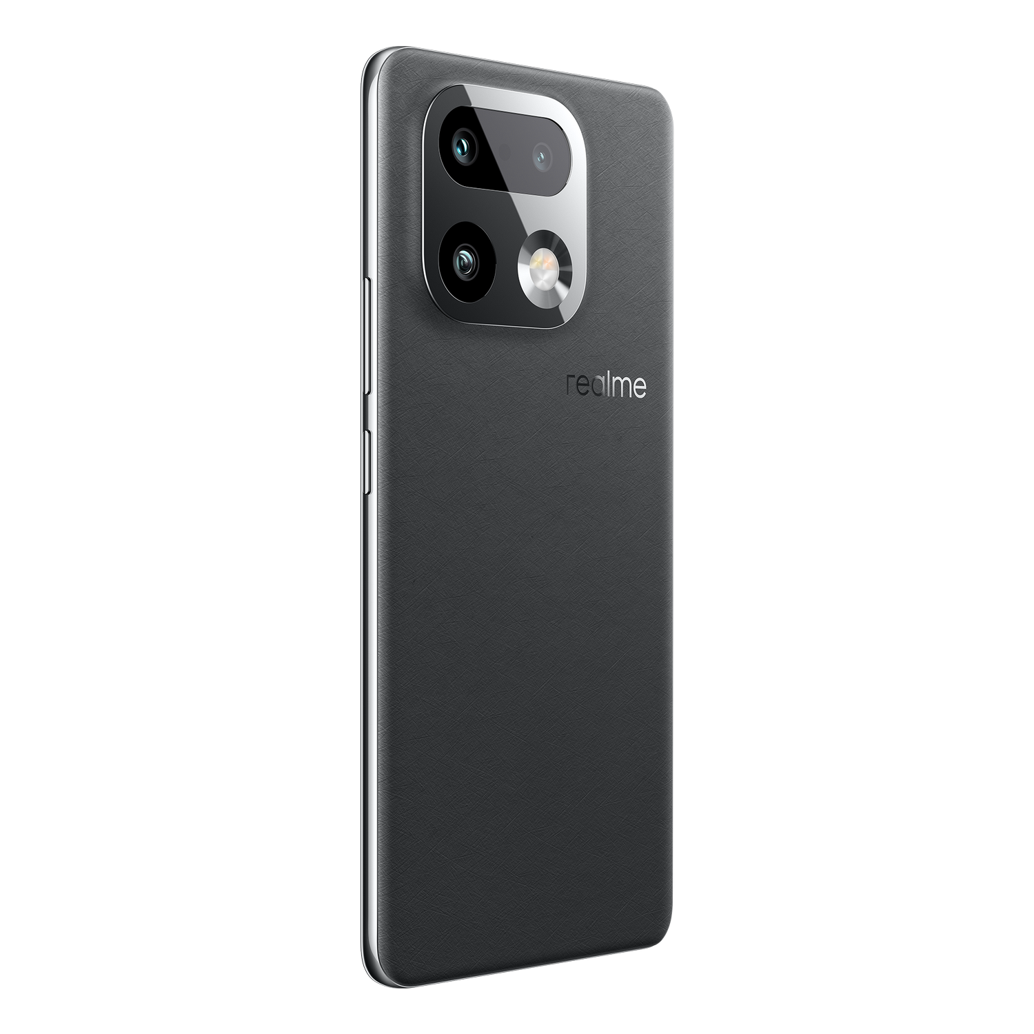 Teléfono inteligente gris oscuro con cámara triple y logo Realme detrás.