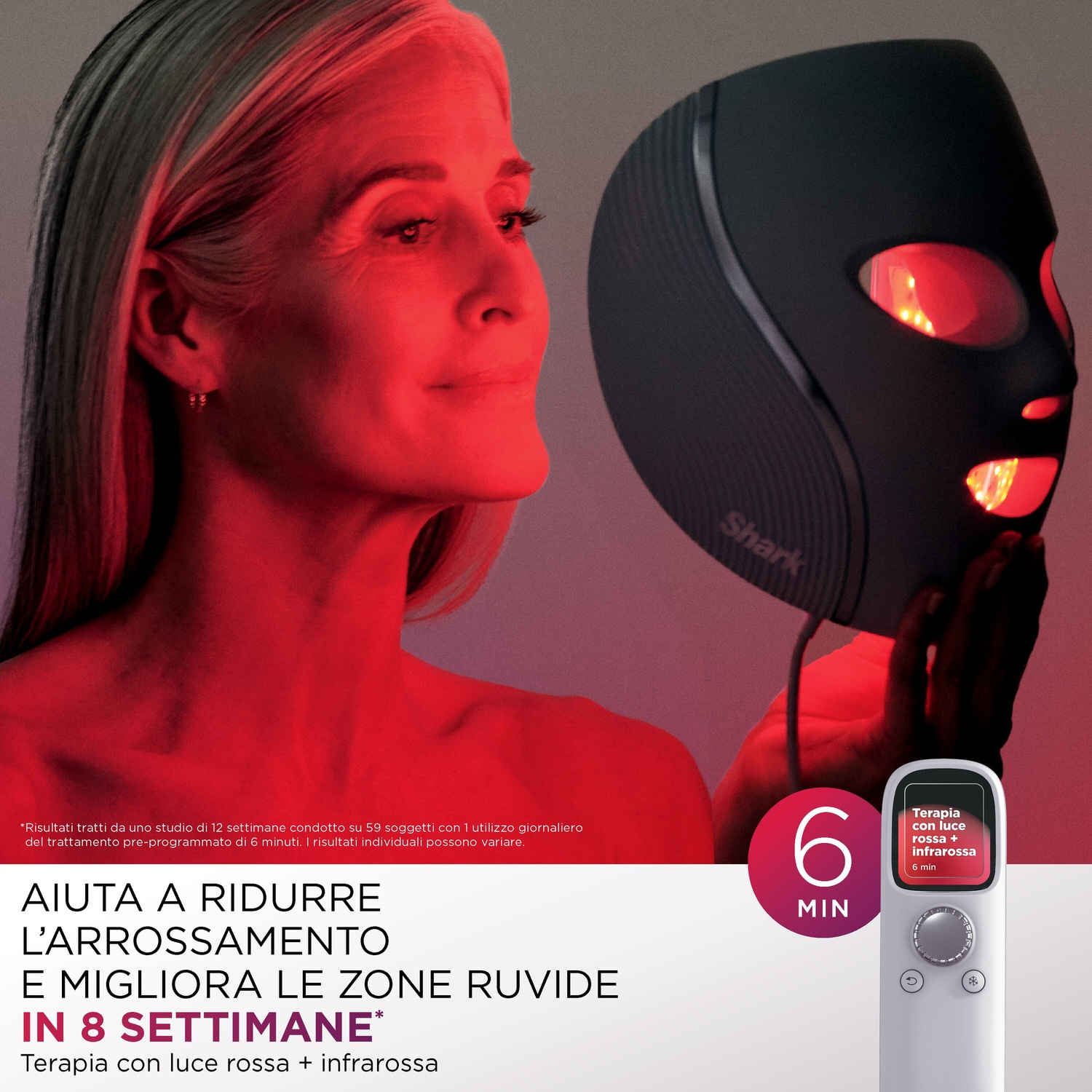 Una donna con capelli grigi alla luce rossa vicino a una maschera facciale.
