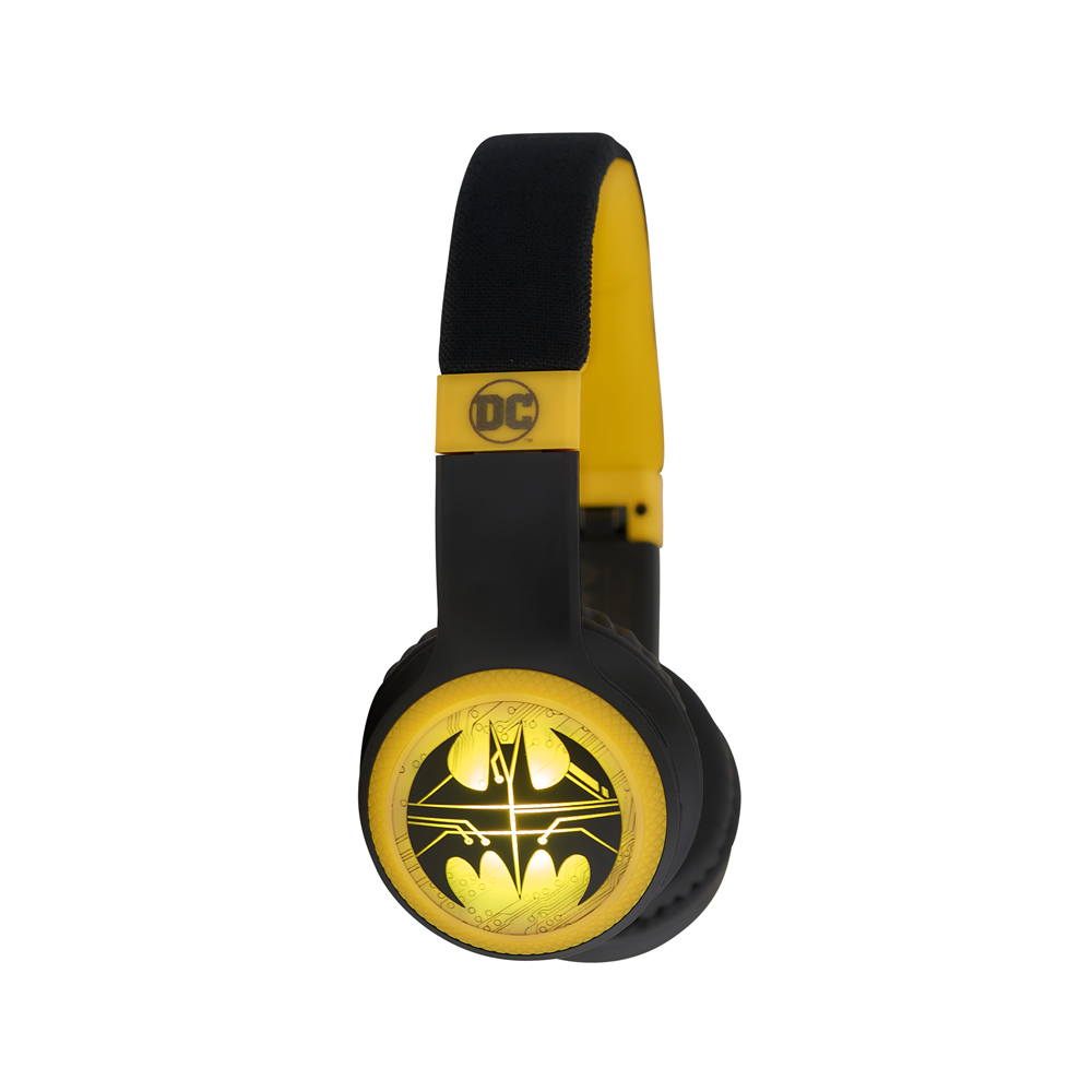 Schwarze und gelbe Kopfhörer mit Batman-Logo und DC-Logo.