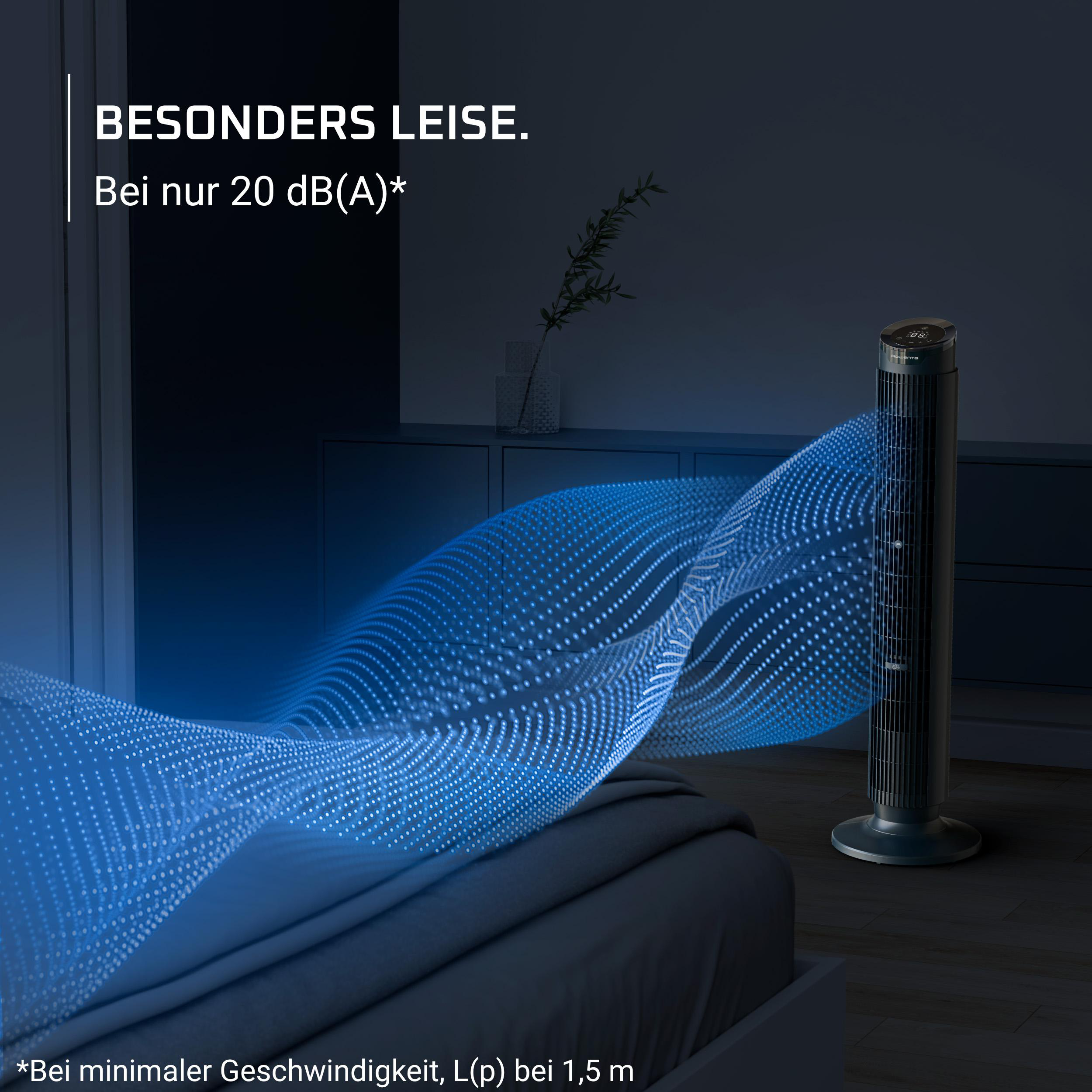 Ein leiser Turmventilator in einem dunklen Raum mit blauen Lichteffekten.