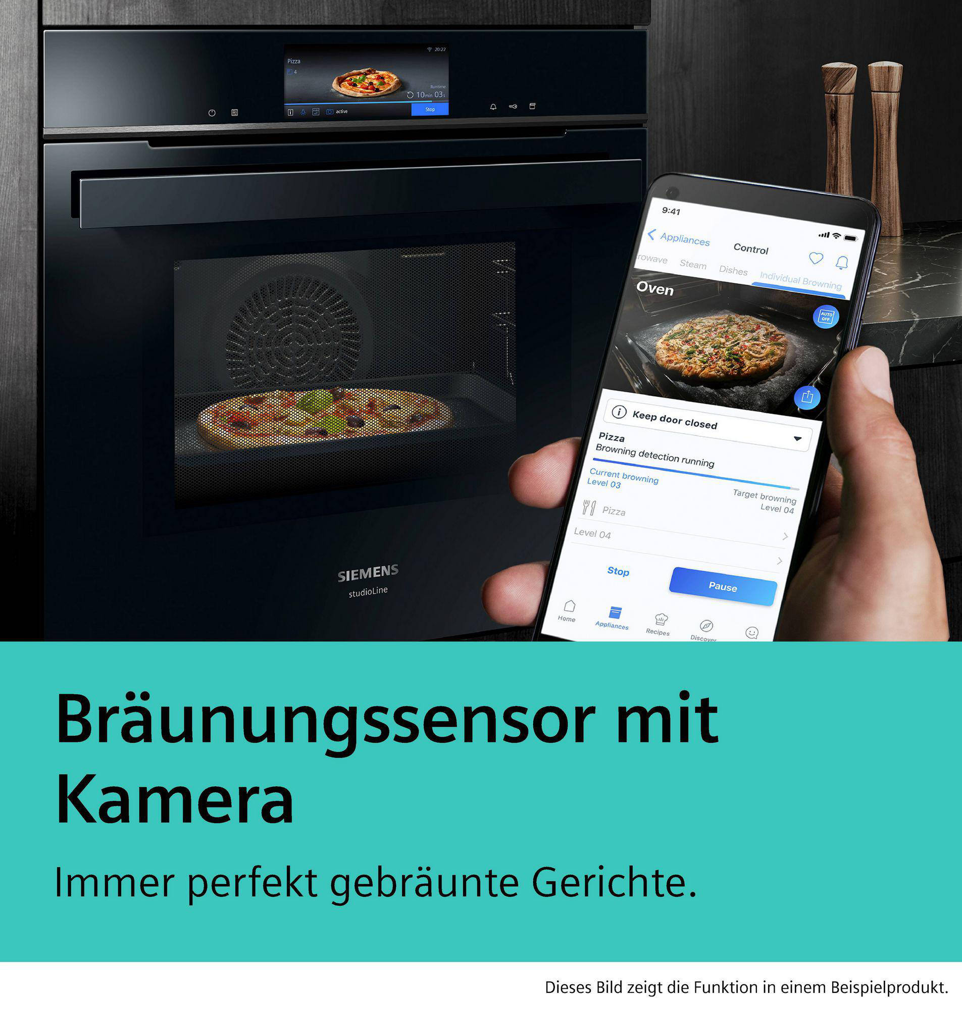 Siemens Ofen mit App-Steuerung. Ein Pizza wird im Ofen gebacken. Die App zeigt Bräunungslevel.