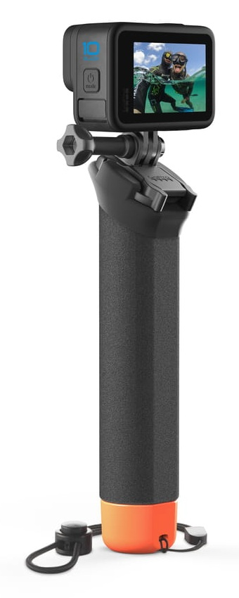 Kamera GoPro z pomarańczowym uchwytem i paskiem na nadgarstek, pokazuje nurków.