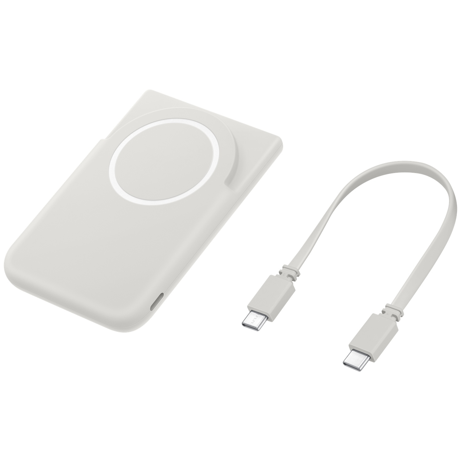 Een witte oplaadkabel met twee USB-C-connectoren ligt naast een witte powerbank.