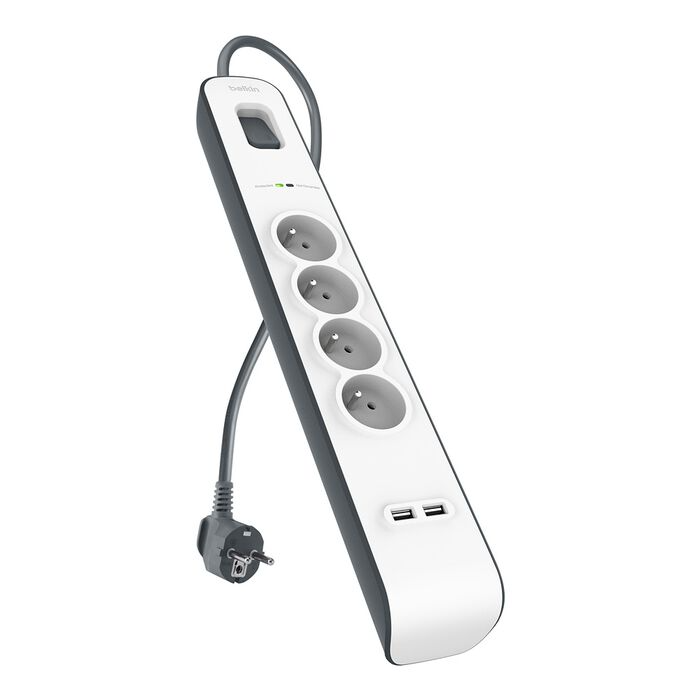Szürke és fehér elosztó négy konnektorral és két USB porttal.