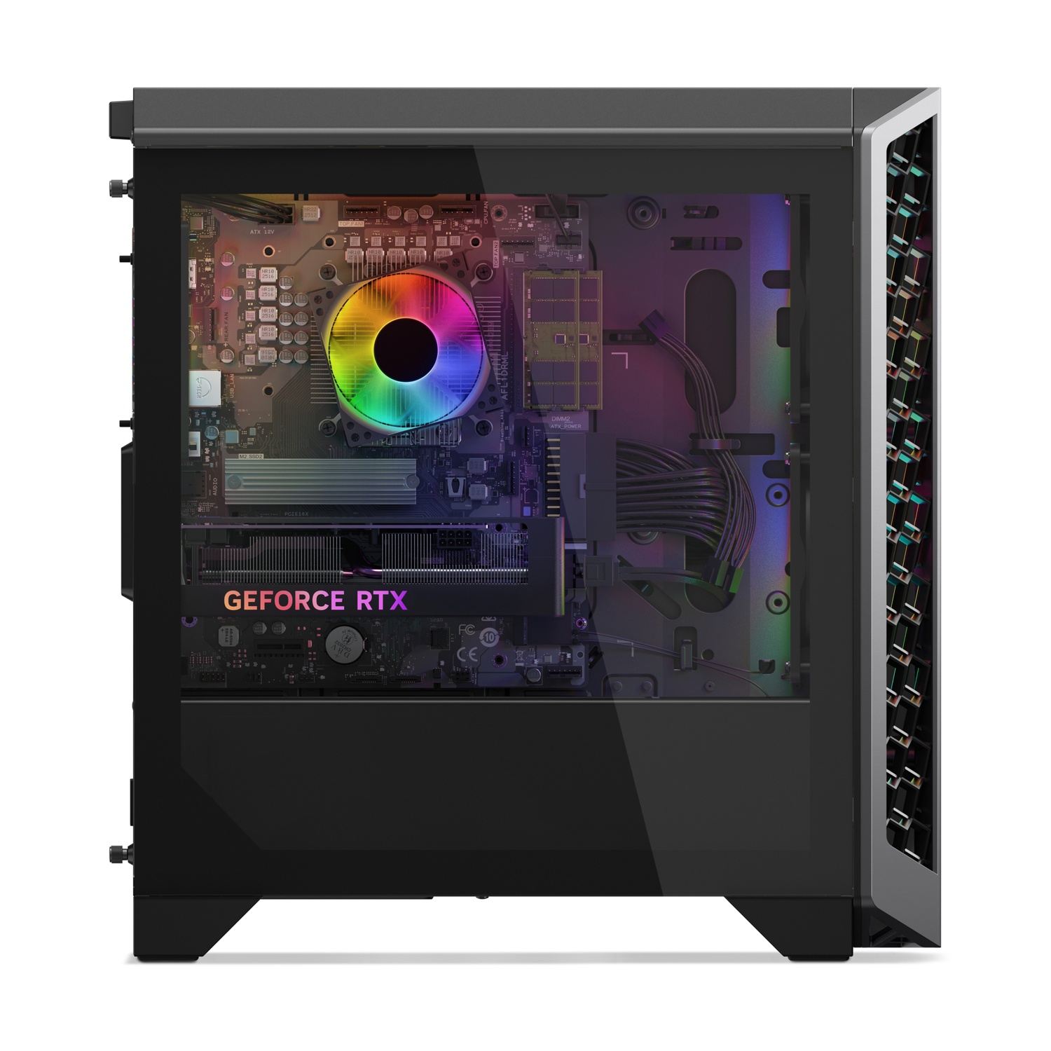 Un PC moderno con illuminazione RGB e scheda grafica GeForce RTX.