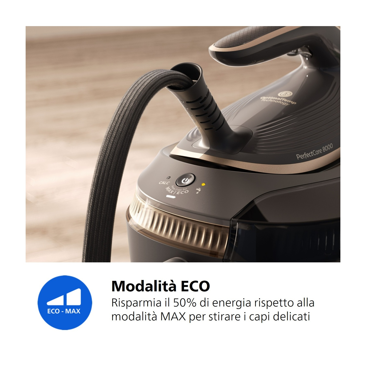 Un ferro da stiro scuro con marchio "PerfectCare 8000" e icona modalità ECO.