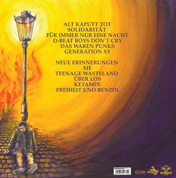 Ein Mann sitzt unter einer Laterne vor Flammen. Songtitel sind aufgeführt.