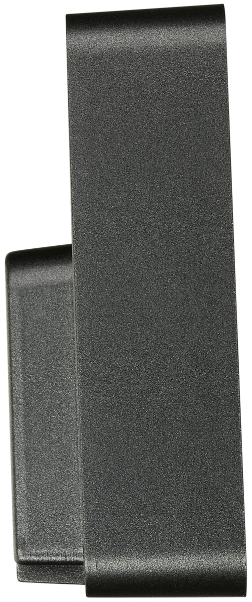 Zwei schwarze Metallteile, die sich überlappen. Das rechte ist größer und vertikal.