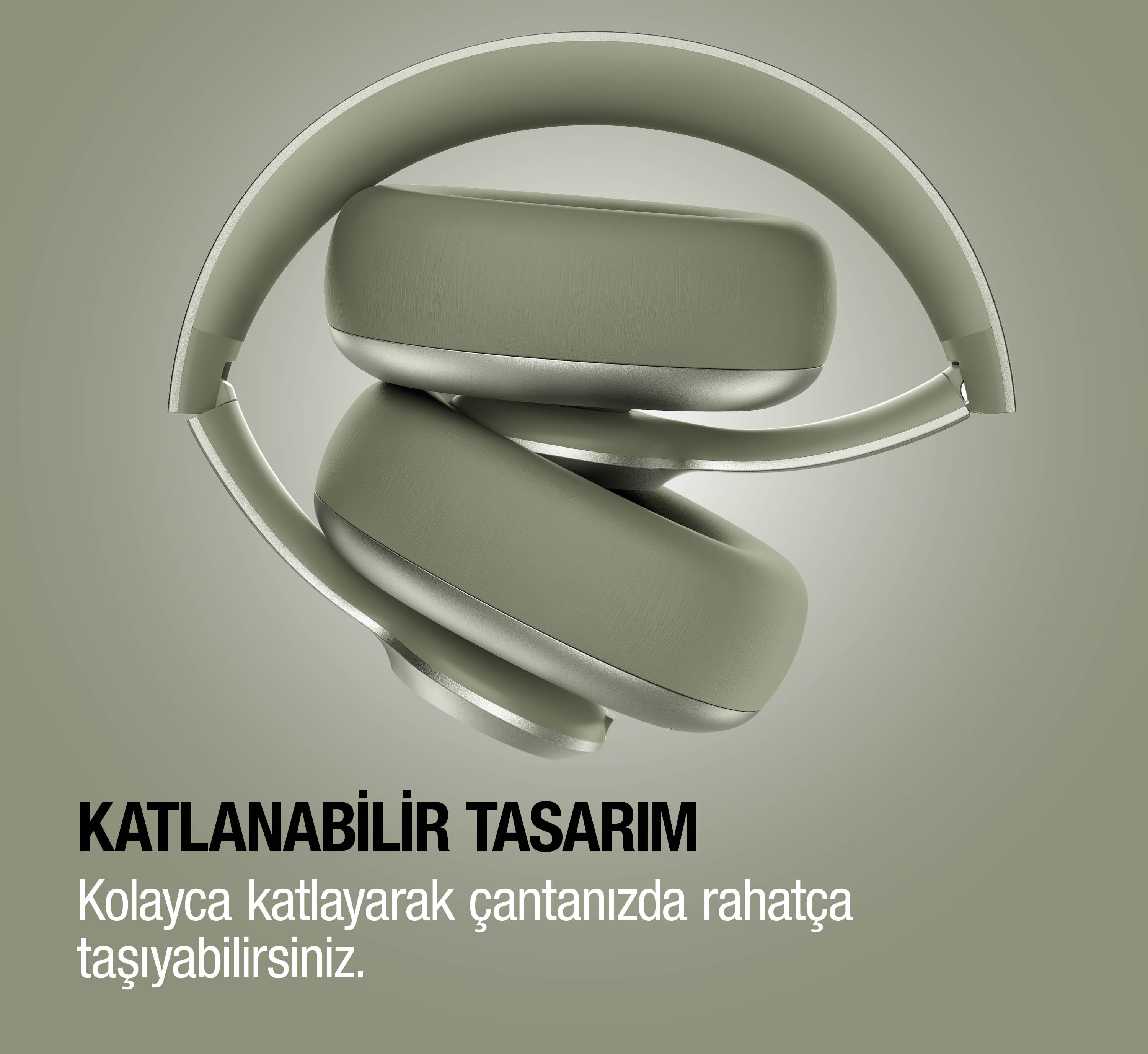 Gri arka planda nötr renklerde katlanabilir kulaklık.