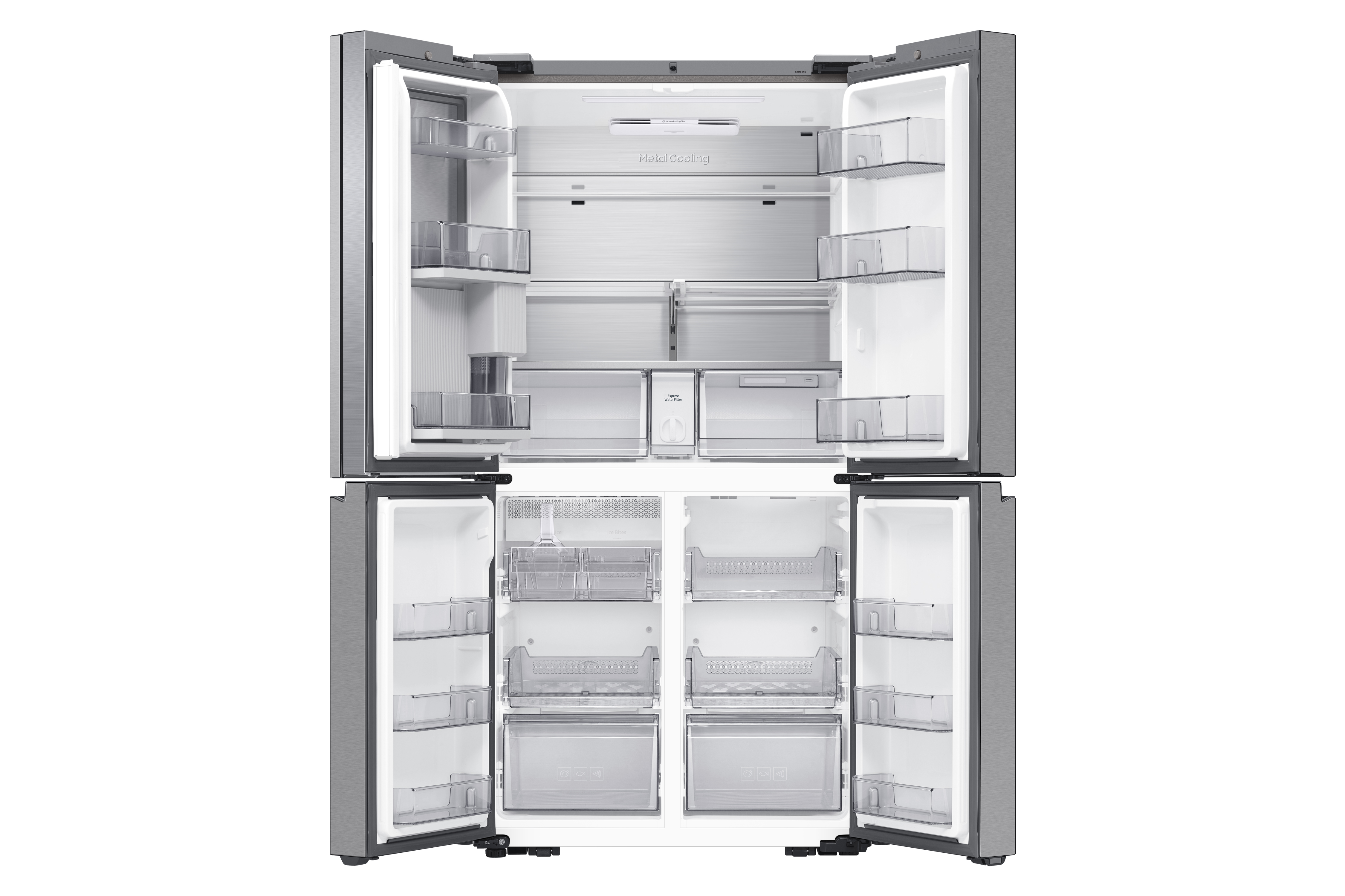 Un refrigerador plateado con cuatro puertas abiertas, vacío y limpio.