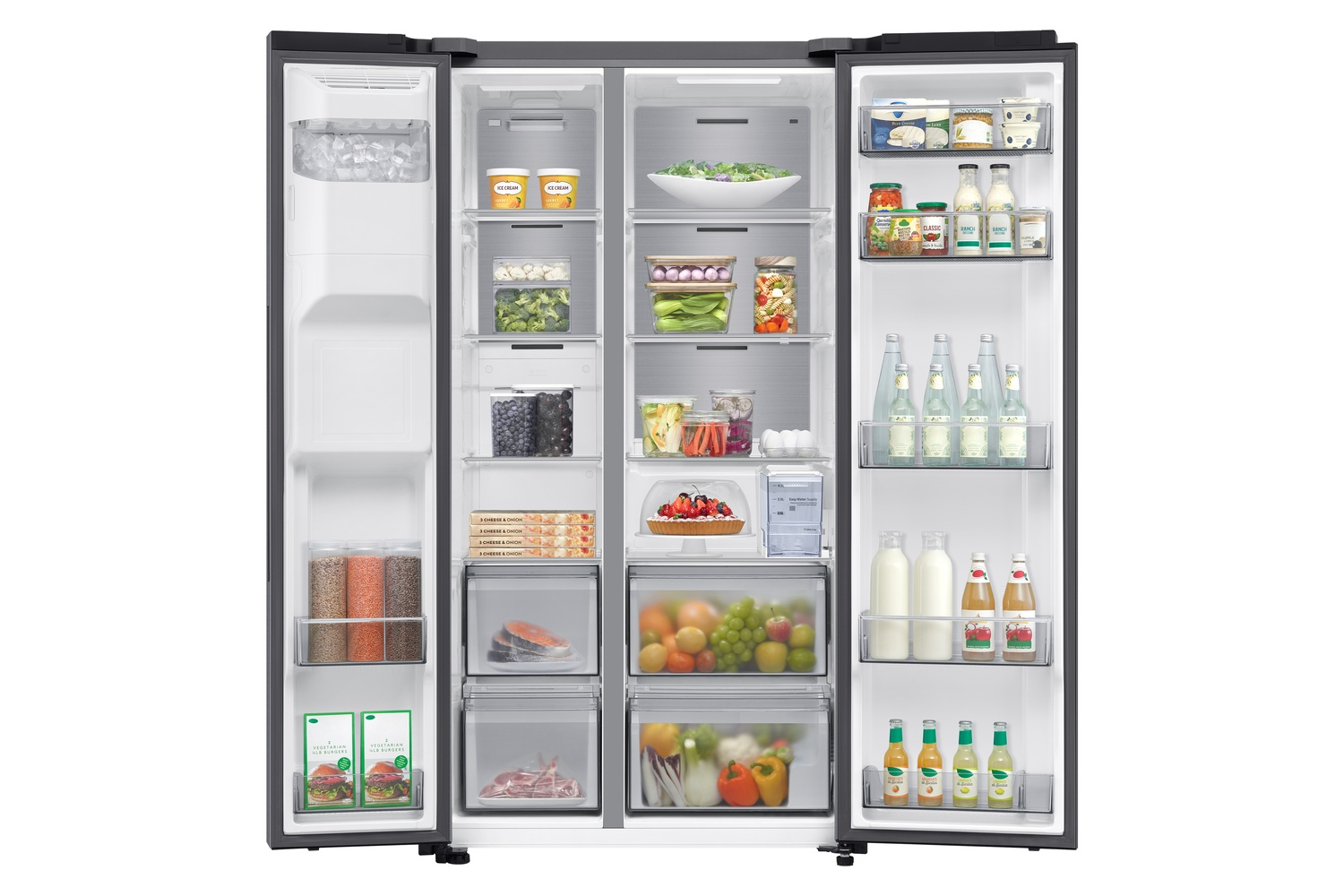 Refrigerador abierto lado a lado con alimentos: hielo, lácteos, frutas, verduras, bebidas y congelados.