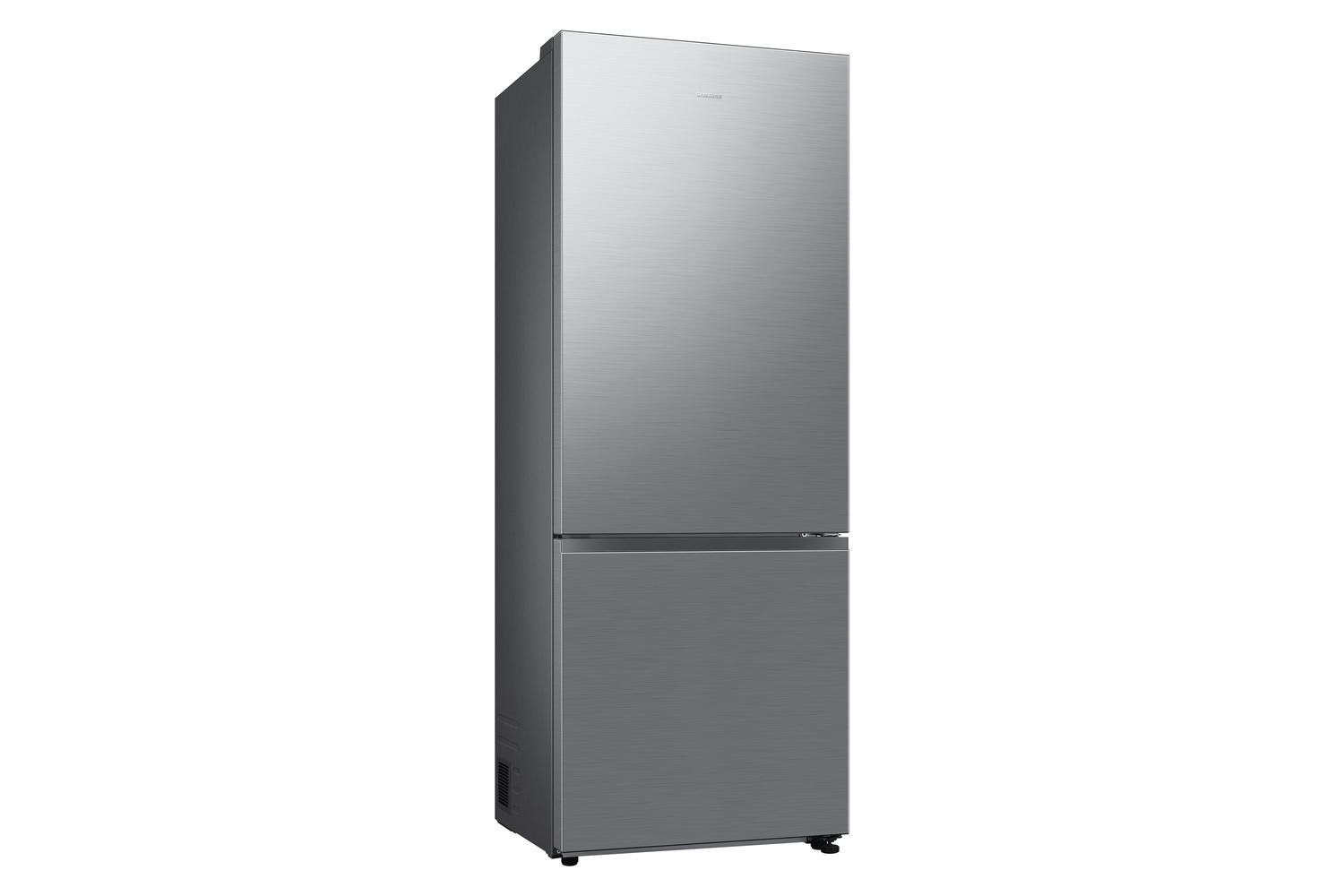 Un refrigerador plateado y elegante de dos puertas sobre fondo blanco.