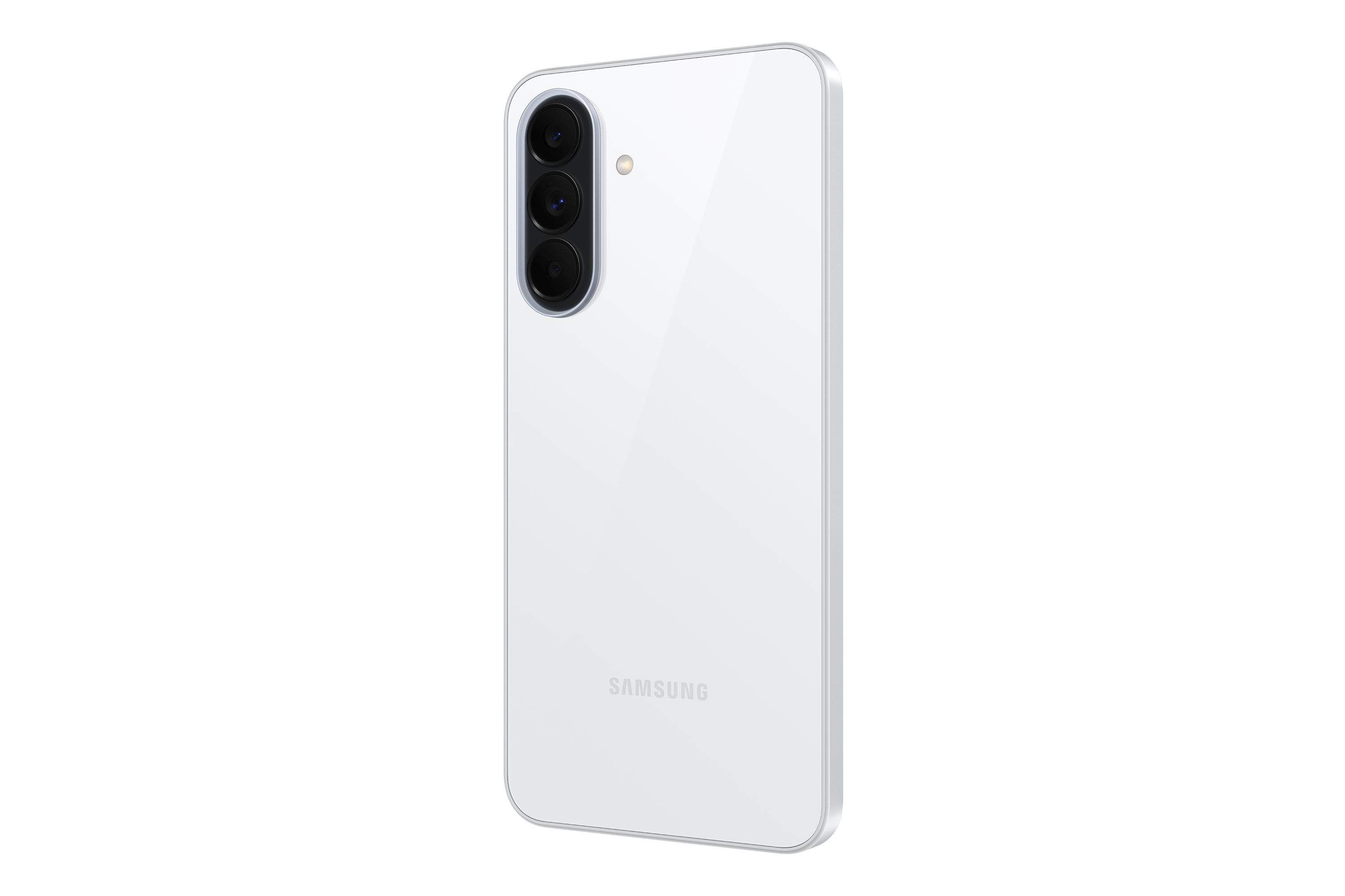 Eine weiße Rückseite eines Smartphones mit drei Kameras und dem Samsung-Logo.