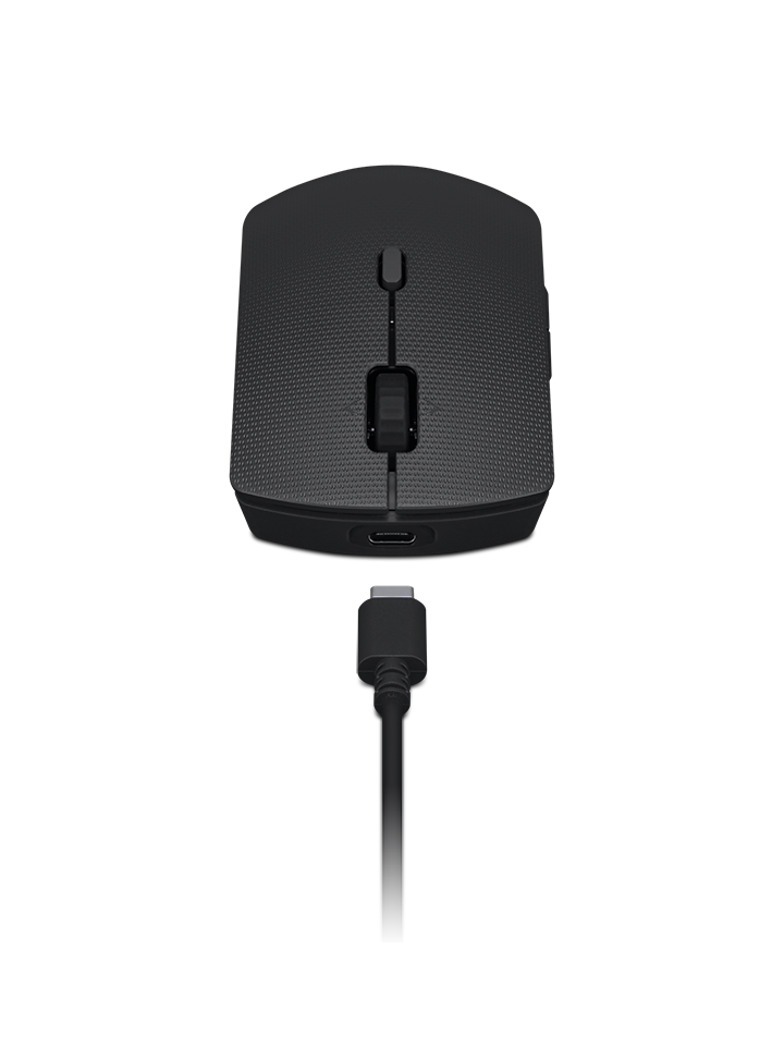 Schwarze Maus mit USB-C-Ladekabel und Rillenstruktur.