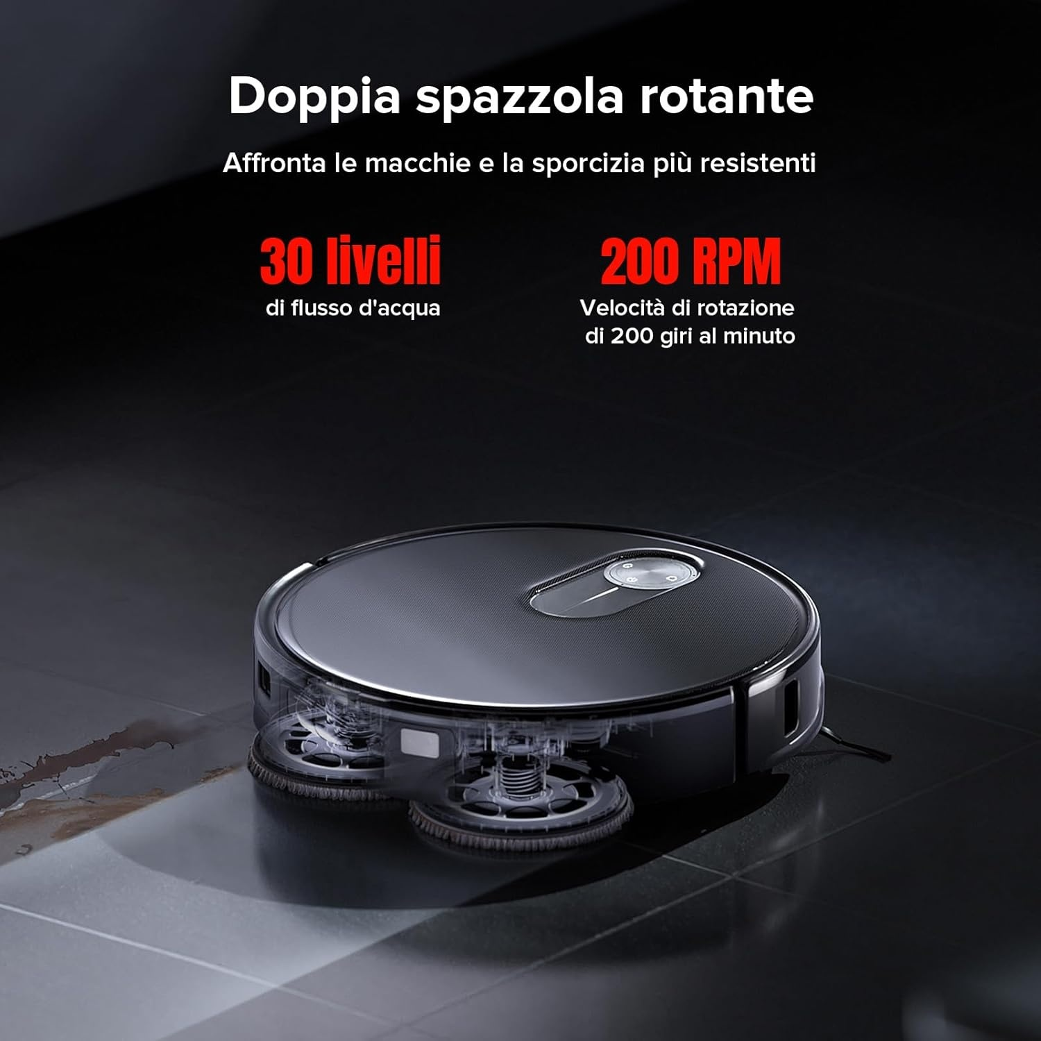 Un robot aspirapolvere nero con spazzole rotanti pulisce un pavimento sporco.