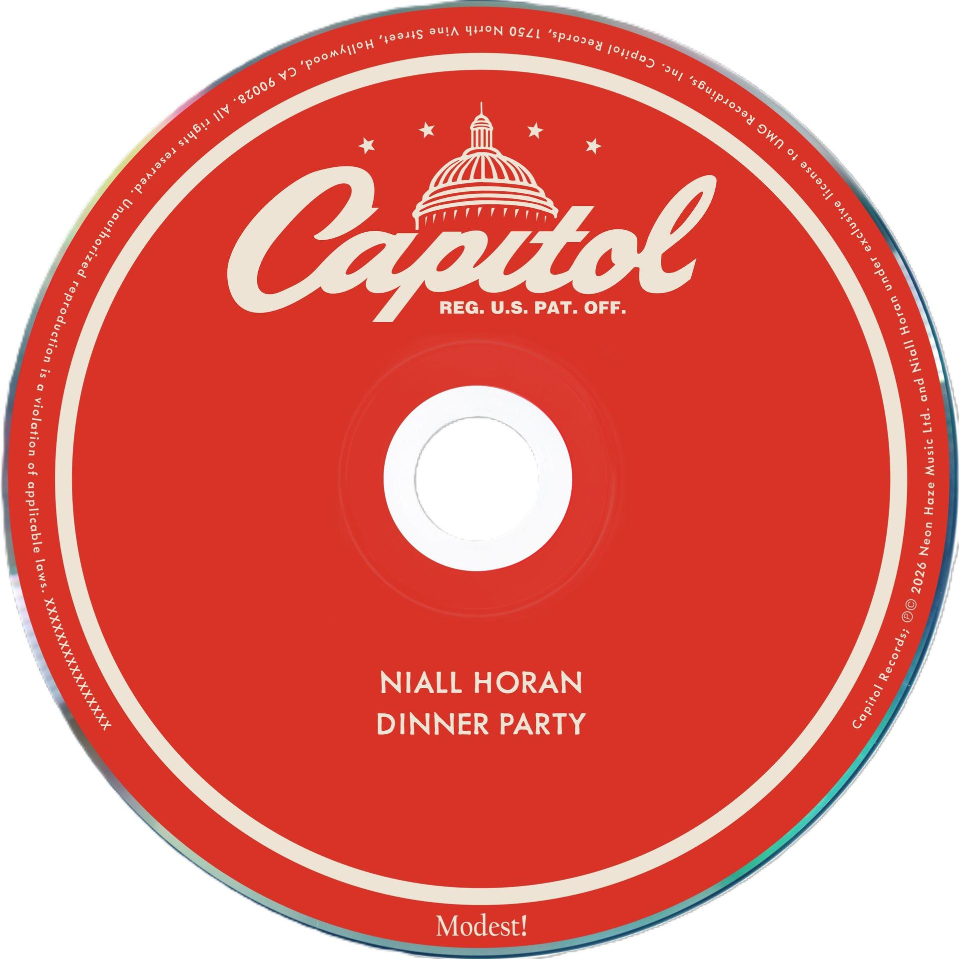 Rote CD mit Capitol-Logo, Sternen und einem Kuppelgebäude. Titel: Niall Horan Dinner Party.