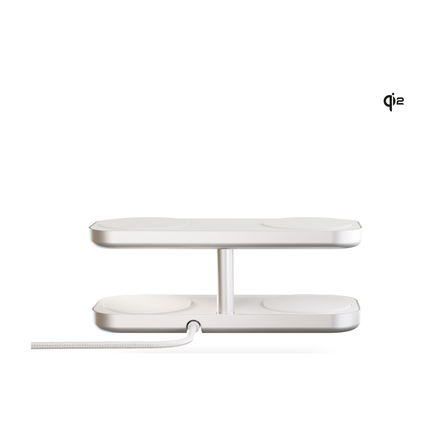 Un caricabatterie wireless argentato a due livelli con cavo bianco.
