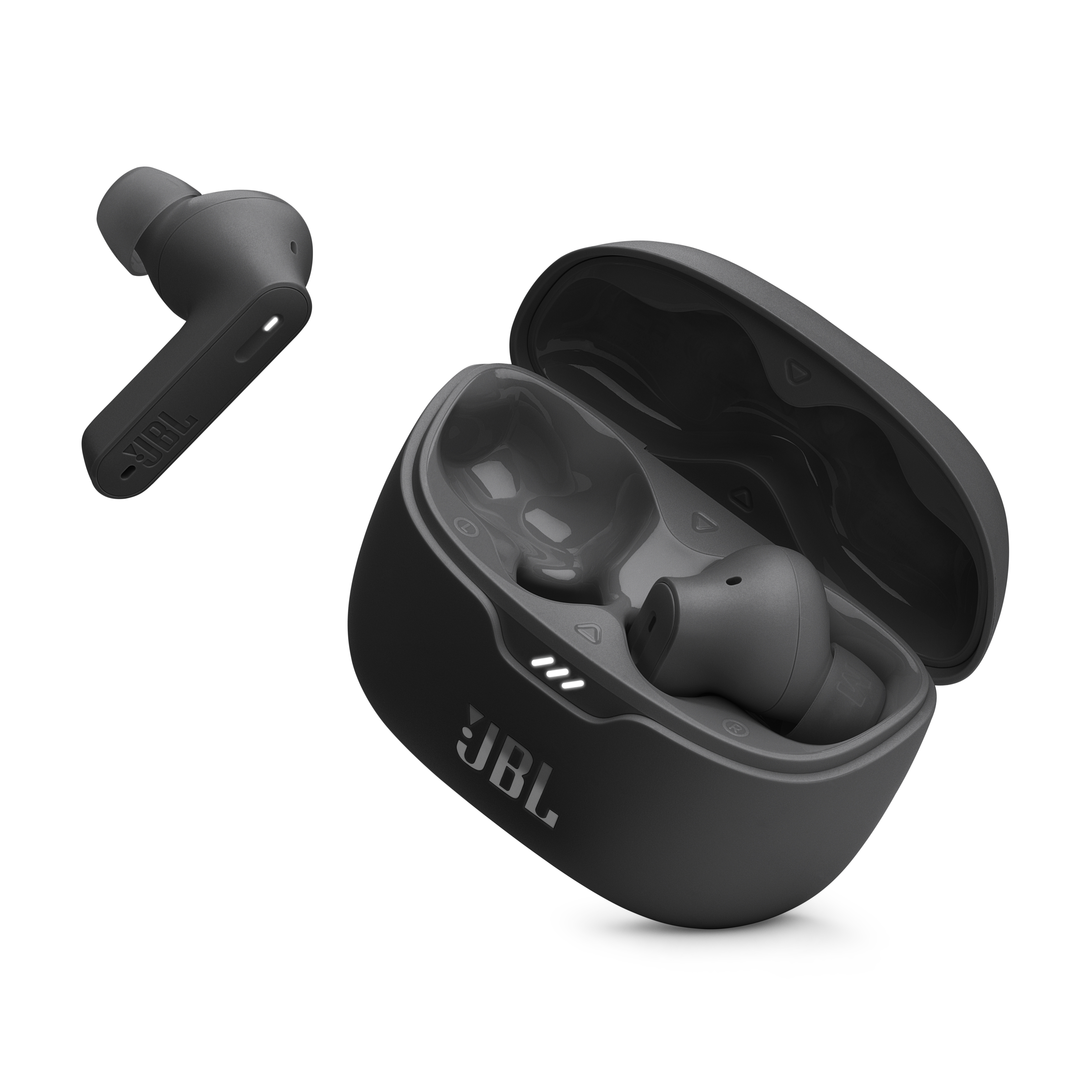 Auricolari JBL neri dentro e fuori dalla loro custodia di ricarica.