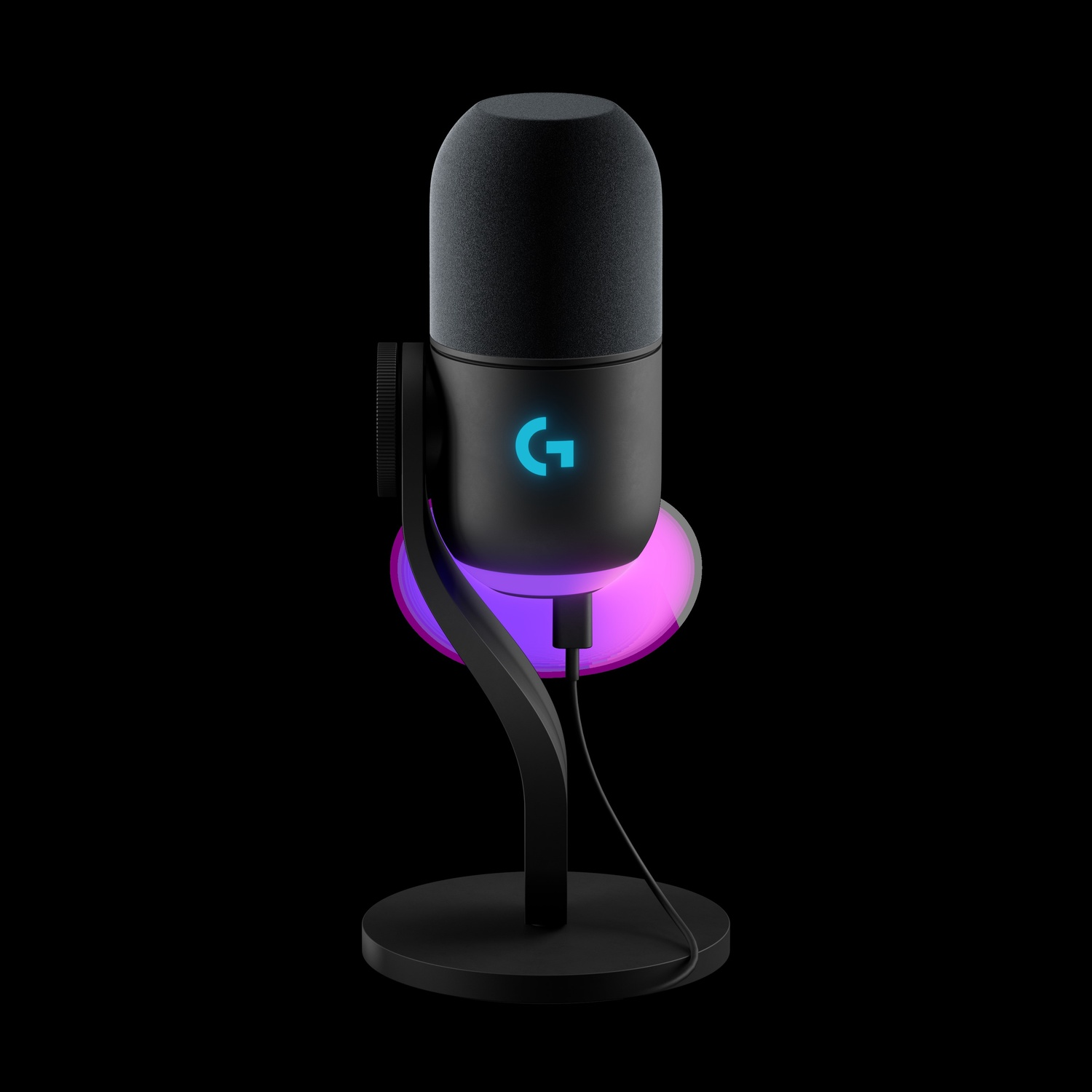 Microfono nero con logo G blu e illuminazione viola su un supporto.