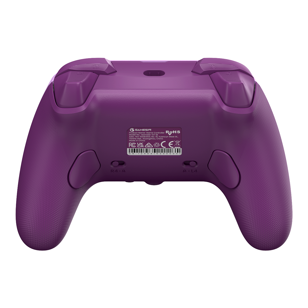 Lila Game Controller von unten mit Aufkleber und Beschriftungen.