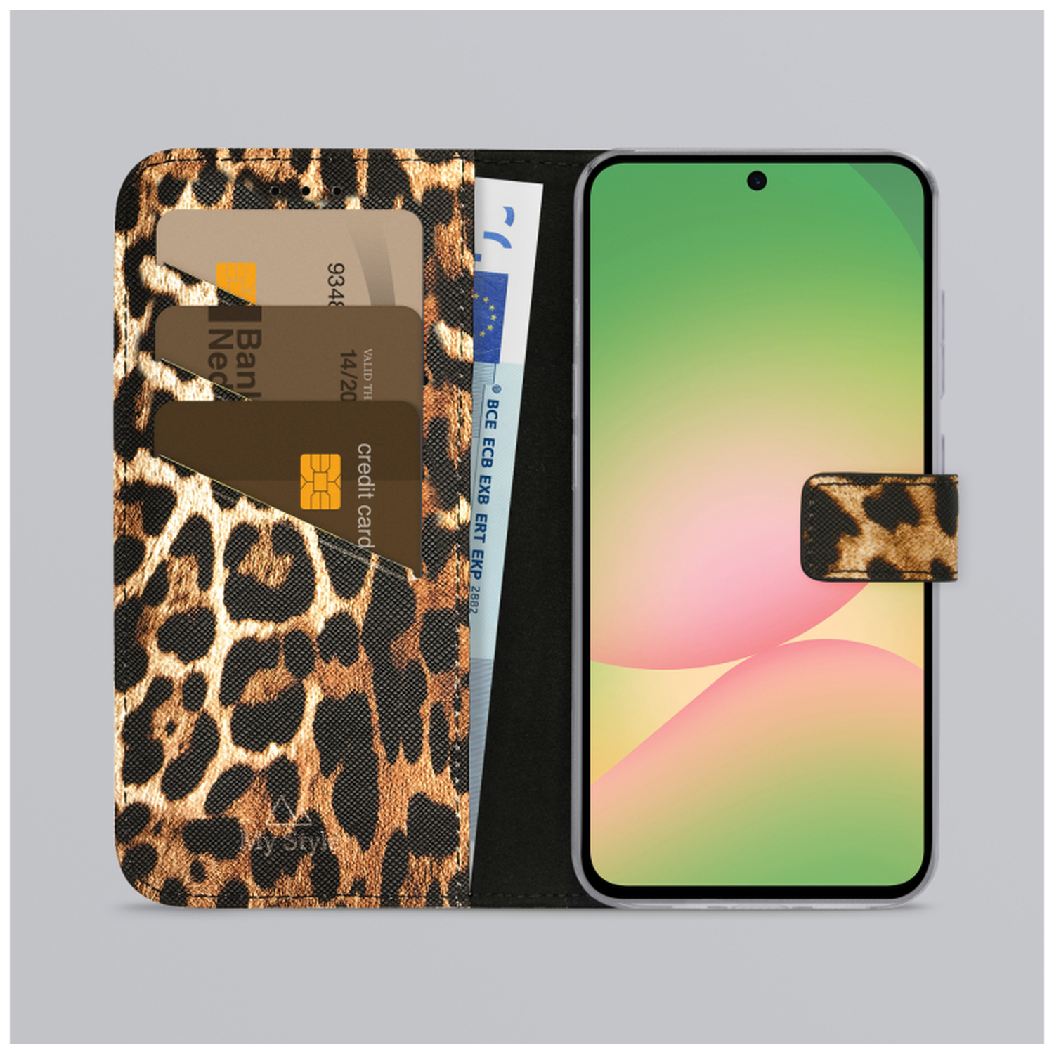 Étui de téléphone léopard avec fentes pour cartes et un billet.