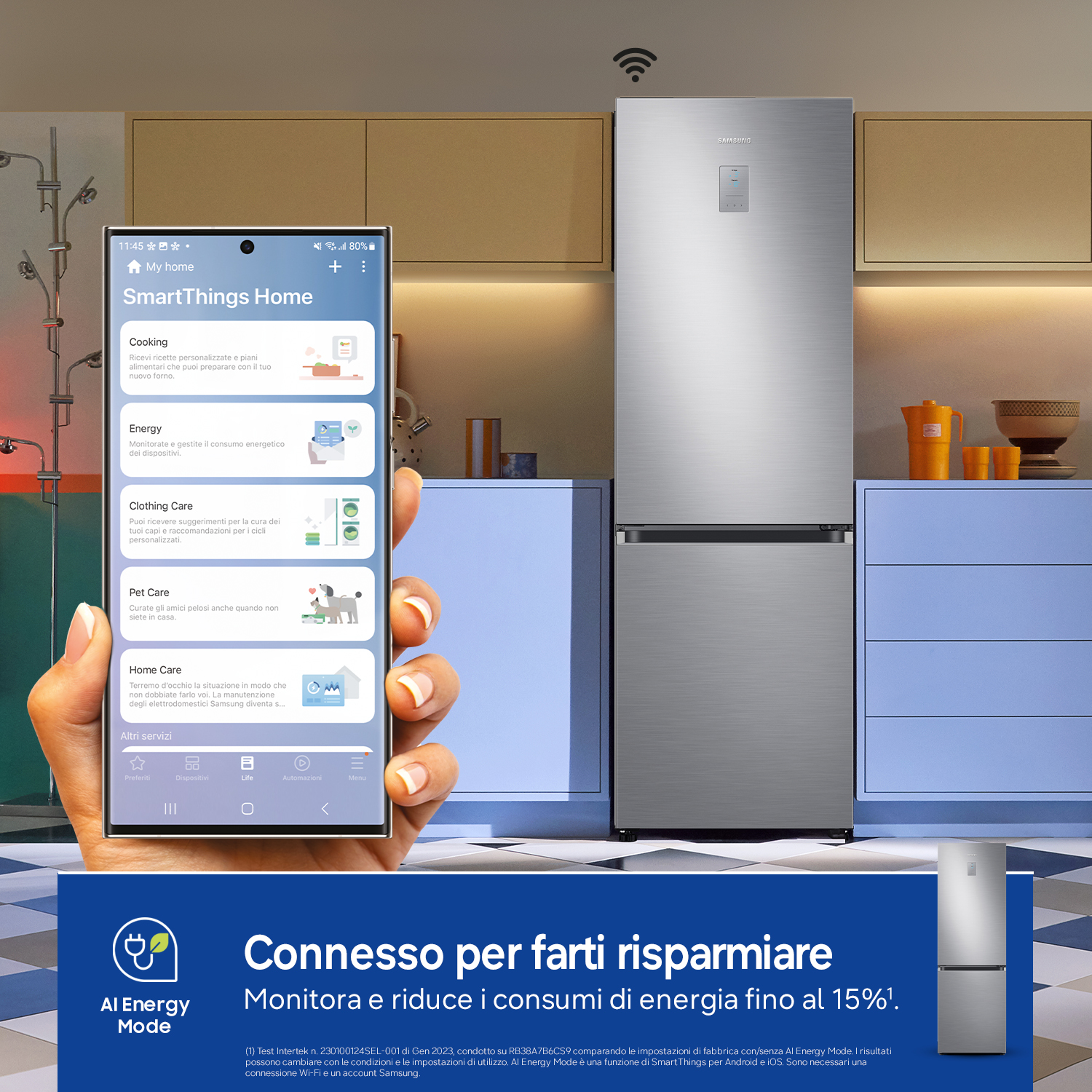Frigorifero Samsung con app SmartThings su telefono. Risparmio energetico.