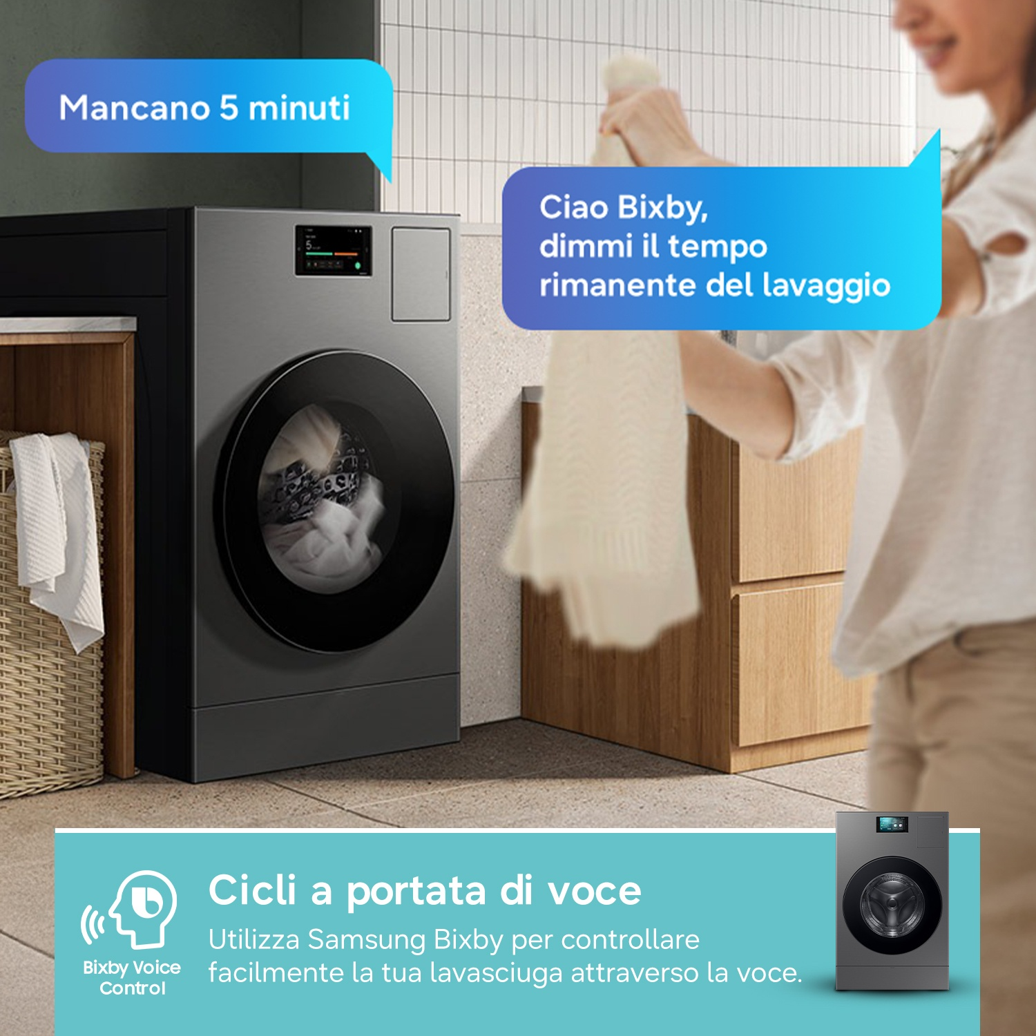 Una donna con una lavatrice. Viene mostrato il controllo vocale Bixby.