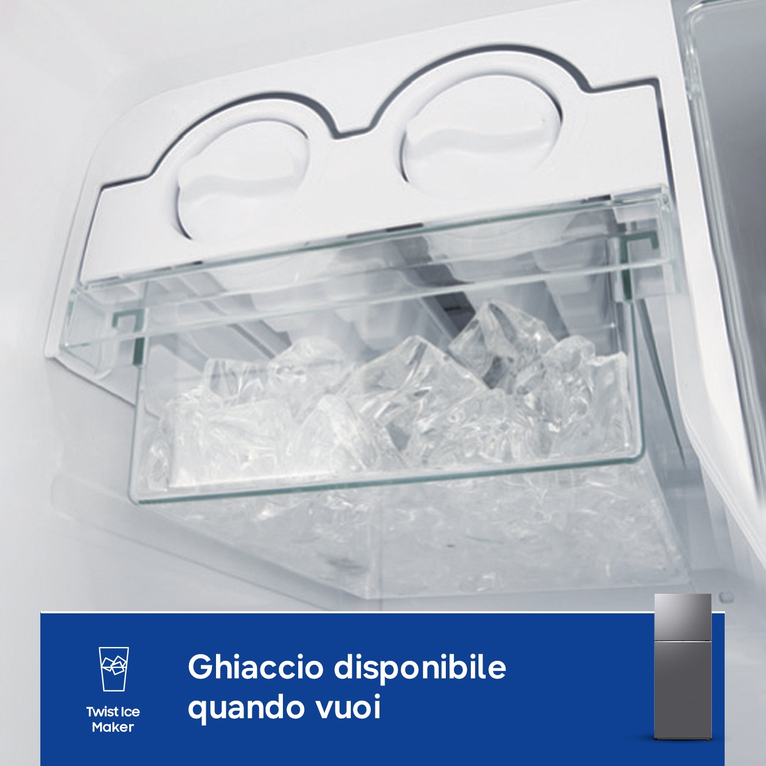 Contenitore del ghiaccio pieno in un frigorifero con testo 'Twist Ice Maker'