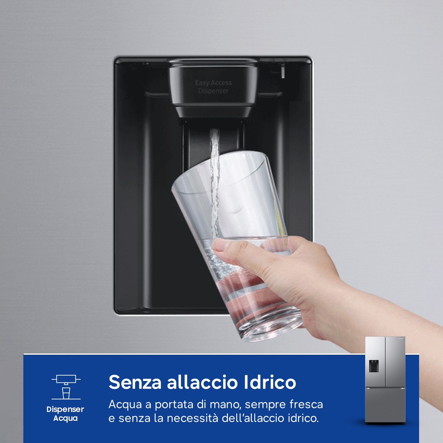 Un bicchiere viene riempito sotto un dispenser d'acqua su un frigorifero.