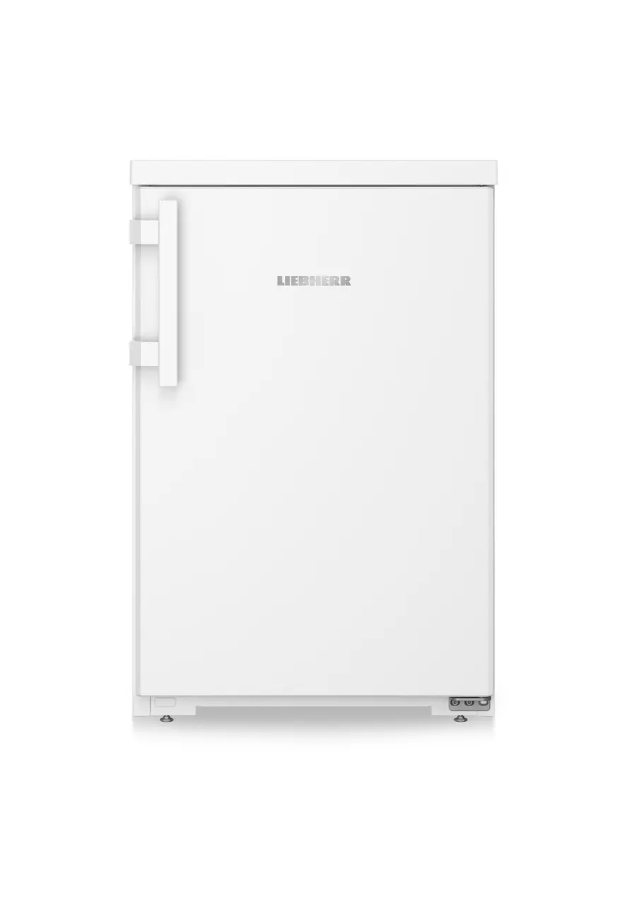 Fehér Liebherr hűtőszekrény ezüst fogantyúval és ezüst lábakkal.