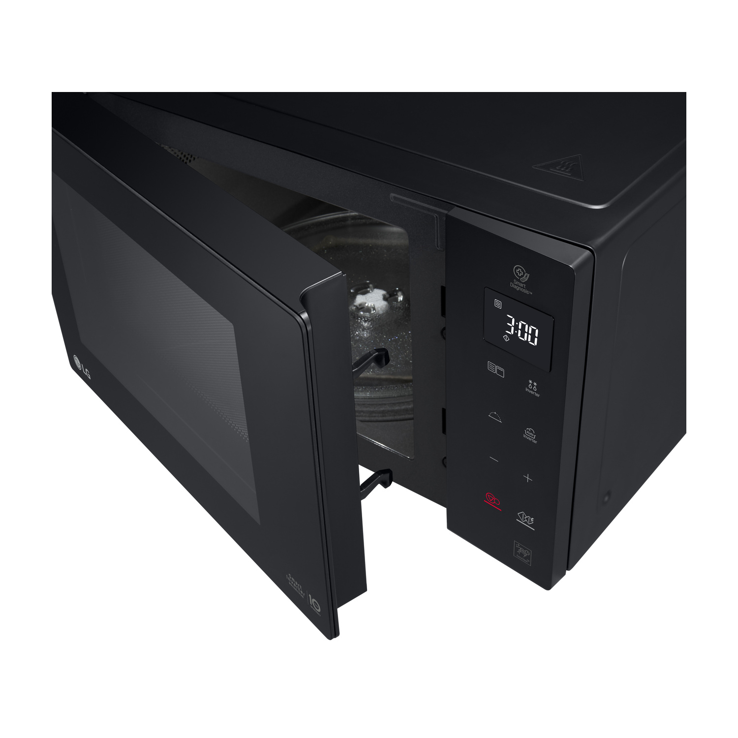 Forno a microonde nero con porta aperta e display digitale.