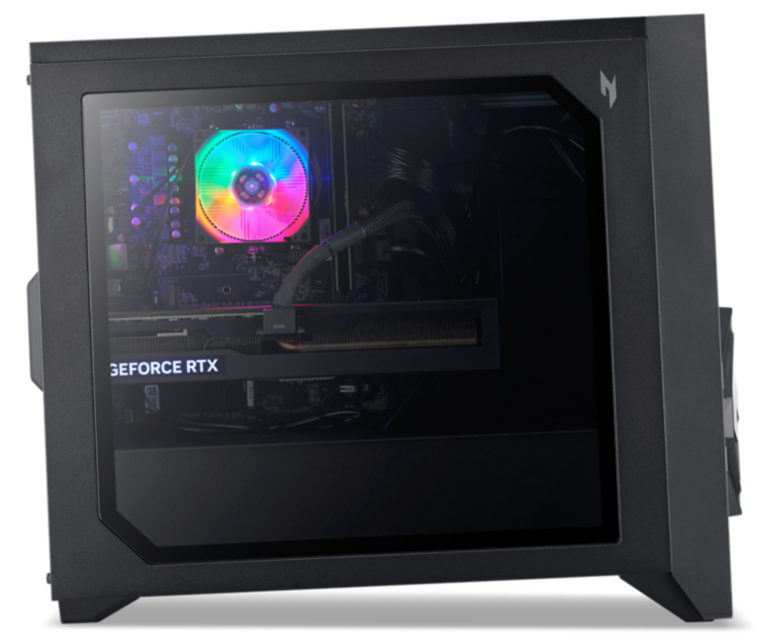 Una caja de PC negra con componentes iluminados. Ventilador RGB y tarjeta gráfica RTX.