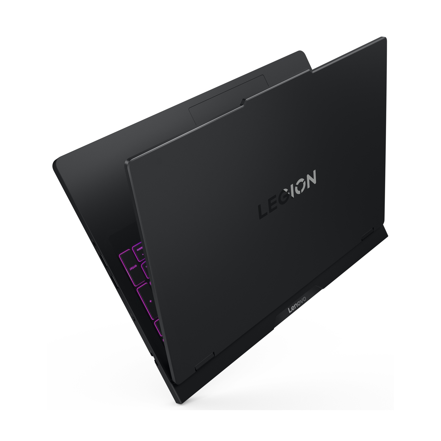 Laptop Lenovo nero con tastiera illuminata e logo Legion.