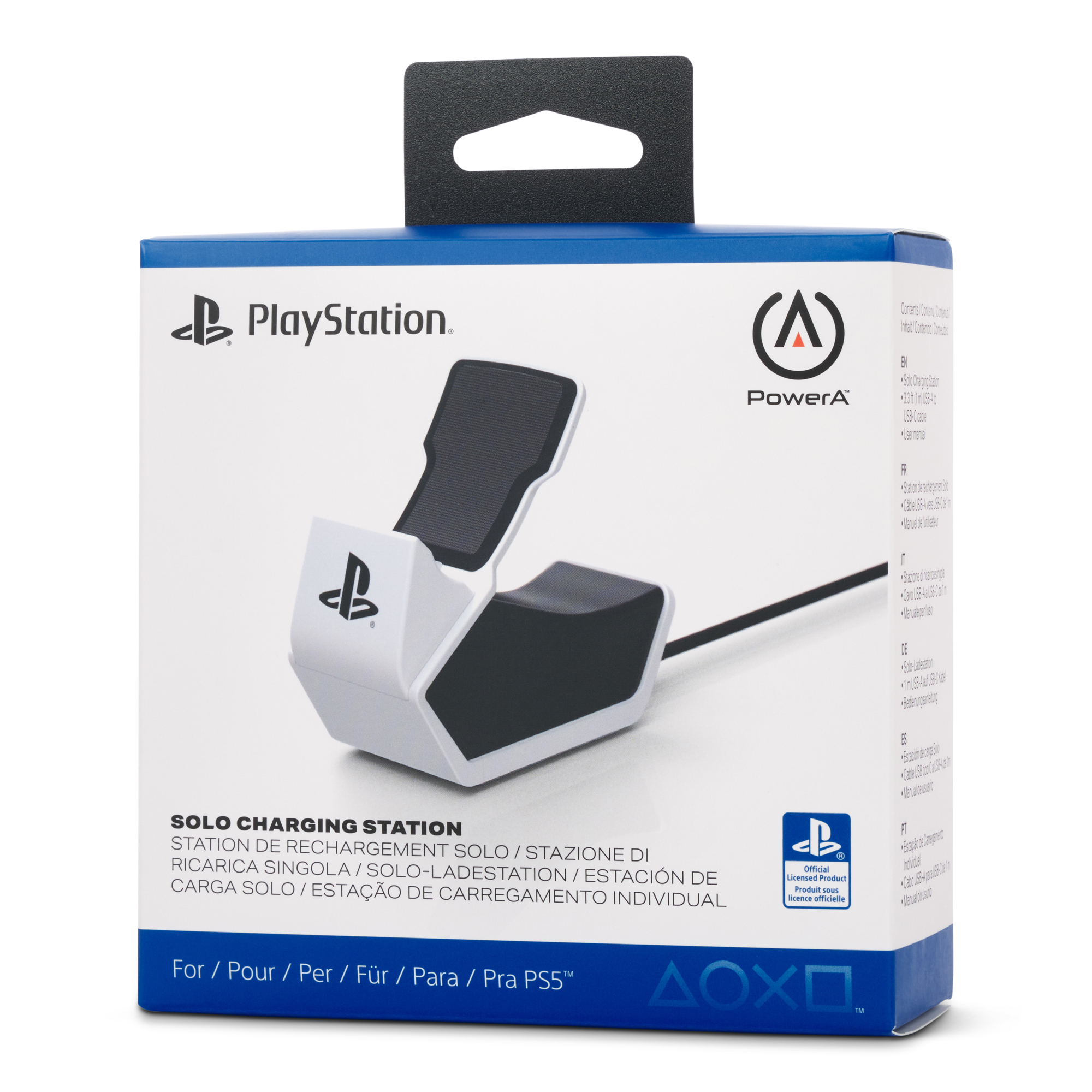 PlayStation Solo Şarj İstasyonu, USB-C kablosuyla beyaz arka planda.