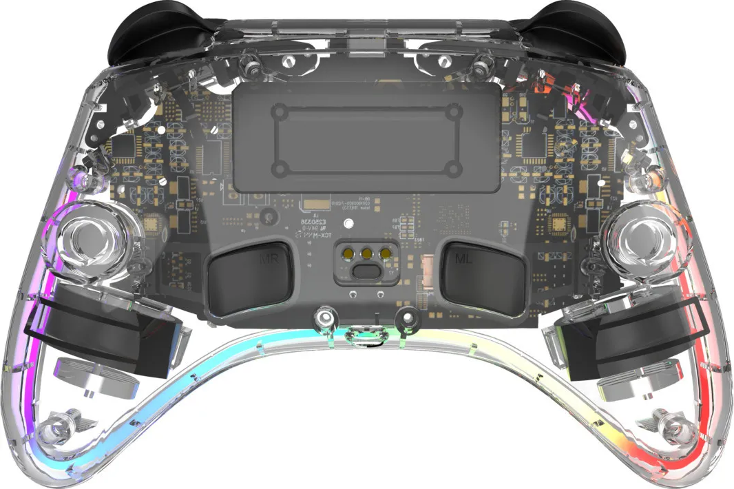 Controller trasparente con circuiti visibili e luci colorate.