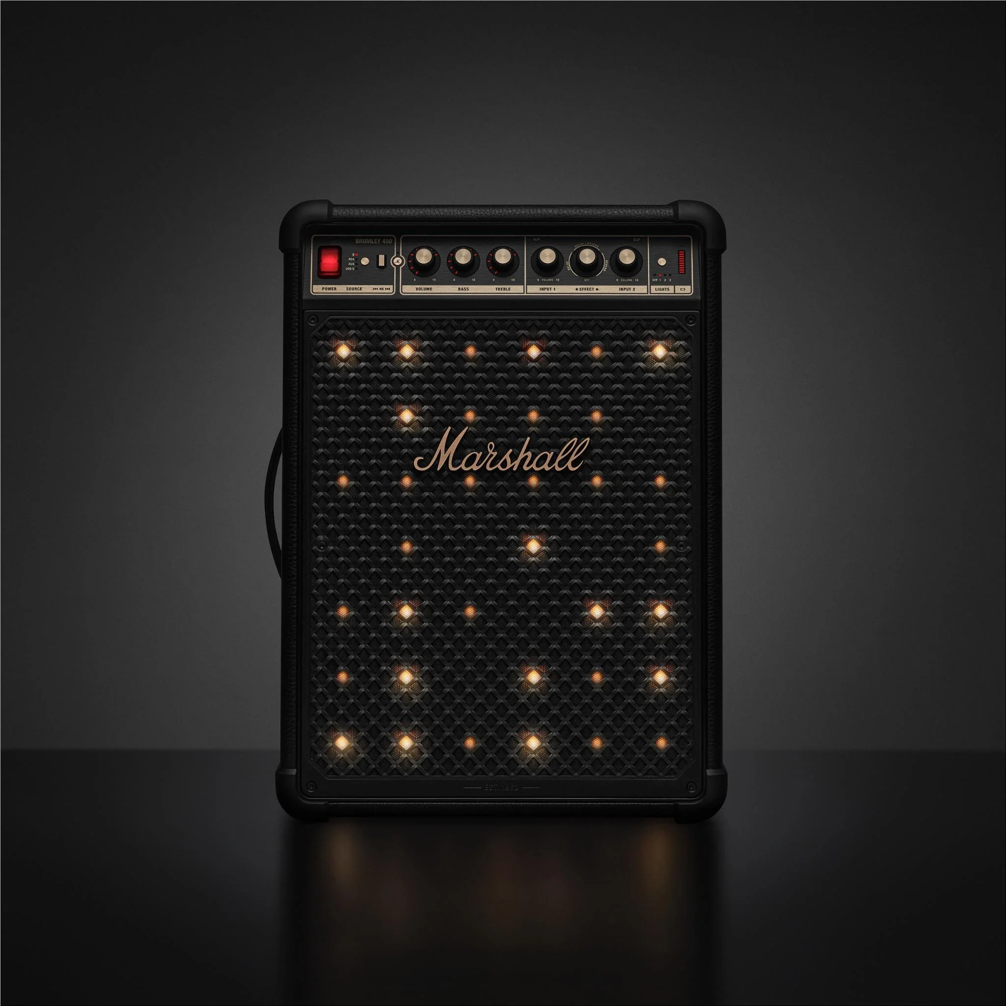 Un amplificatore Marshall nero con luci luminose e manopole di controllo.