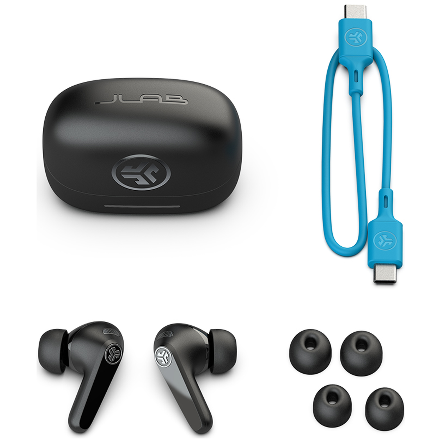 Zwarte oplaadcase met oordopjes en een blauwe USB-C kabel.