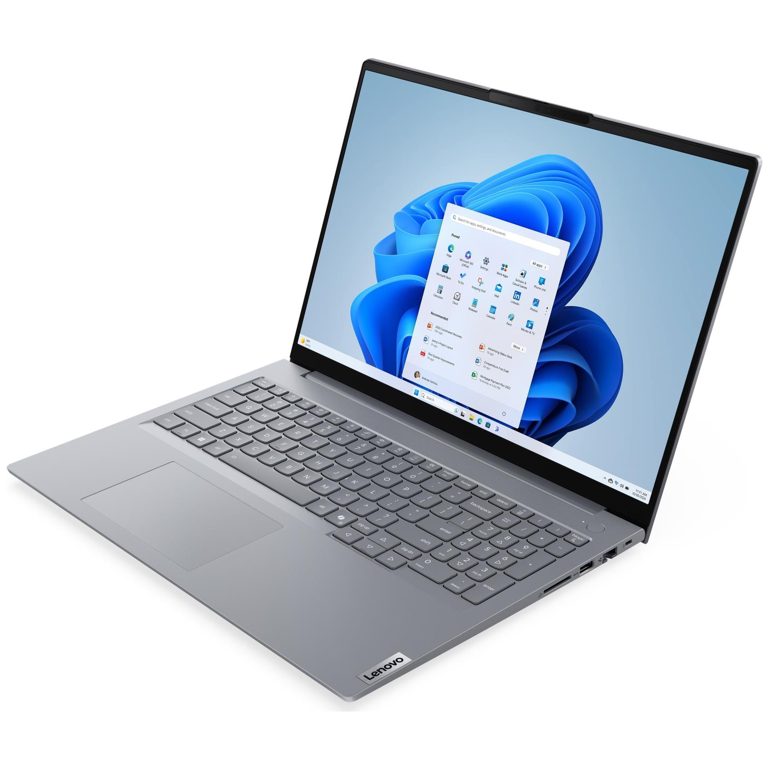 Een zilveren Lenovo laptop met het Windows 11 startmenu open.