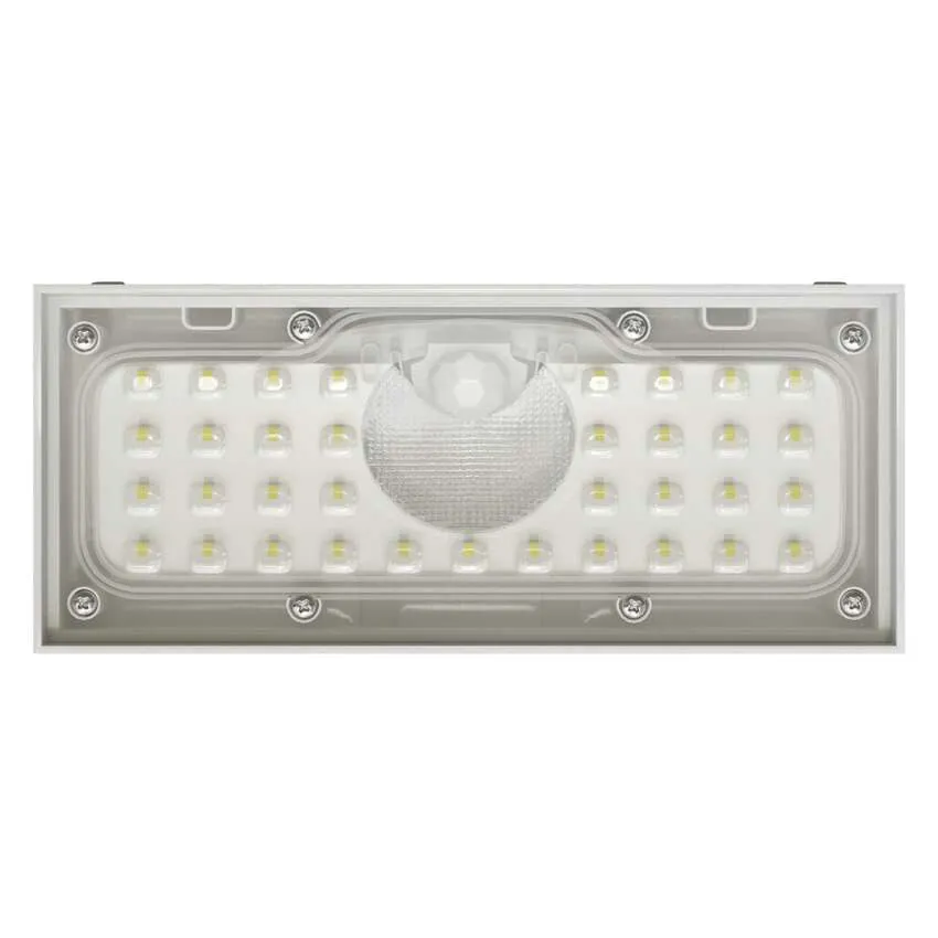 Fehér LED panel mozgásérzékelővel középen.