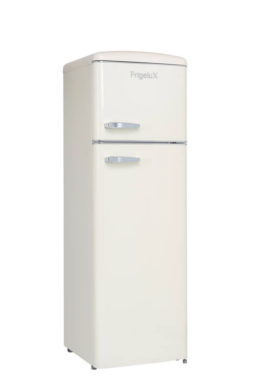 Ein cremefarbener Retro-Kühlschrank mit zwei Türen und silbernen Griffen.