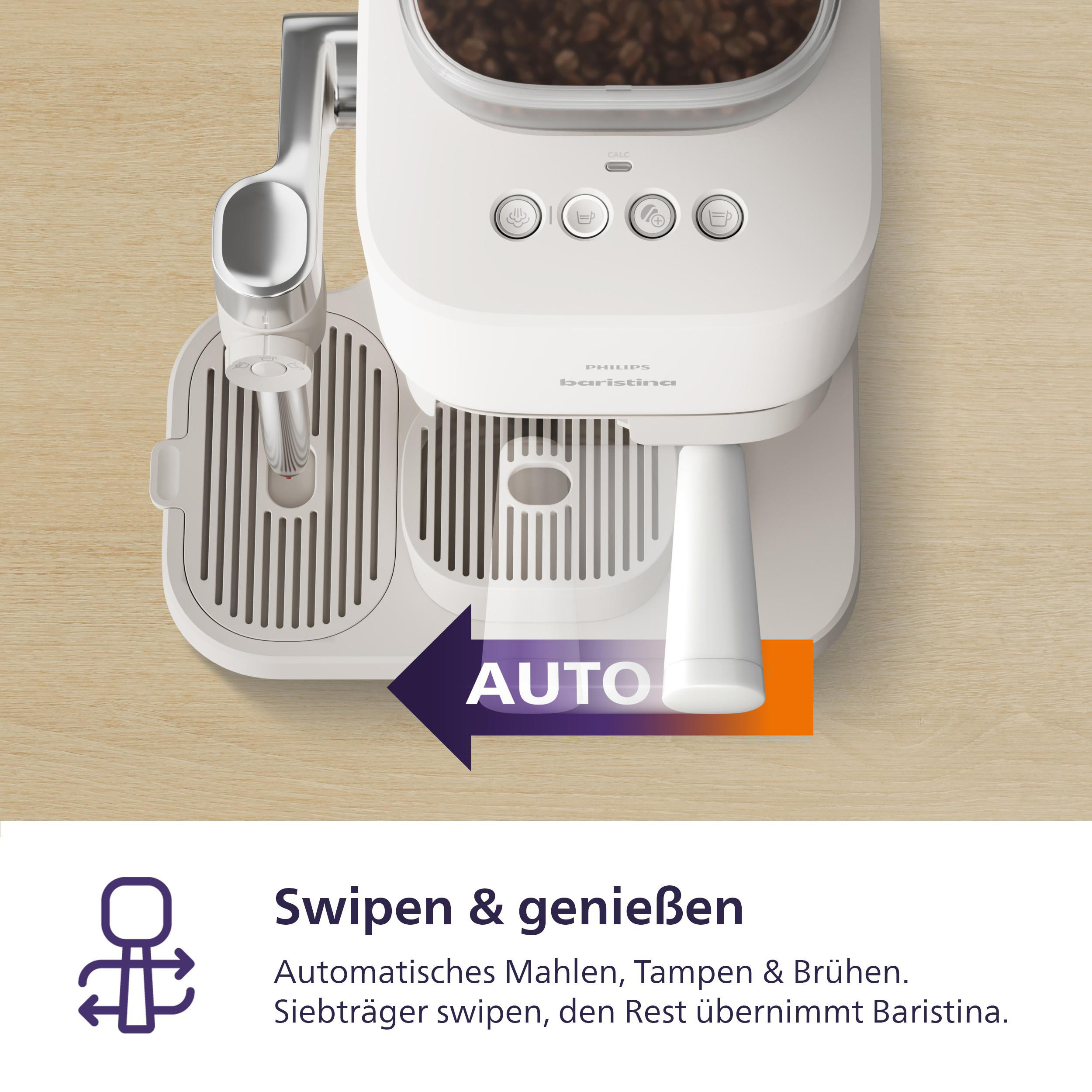 Weiße Kaffeemaschine mit Bohnenbehälter und "AUTO"-Anzeige auf Holz.