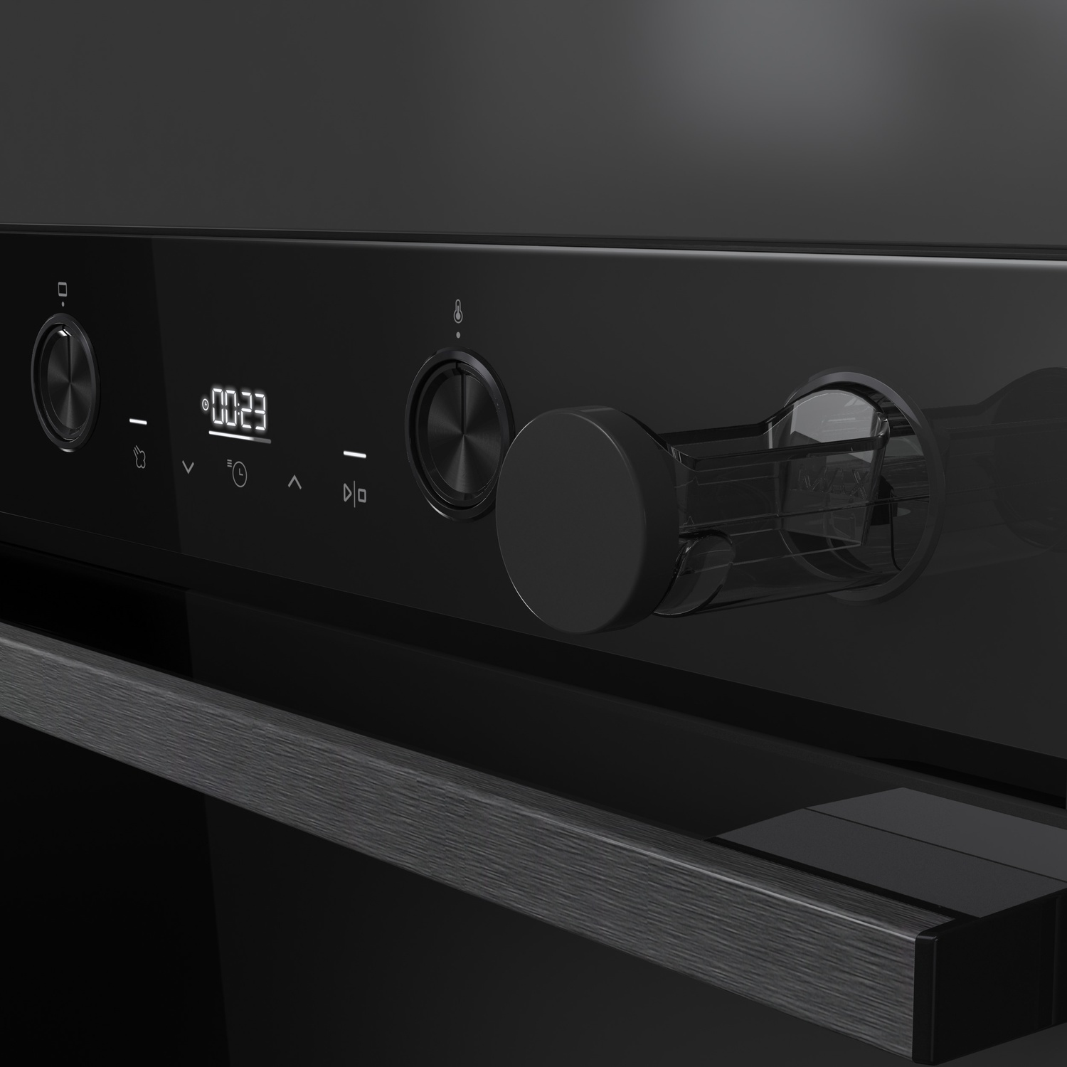 Primo piano di un pannello forno nero con display digitali e manopole rotanti.
