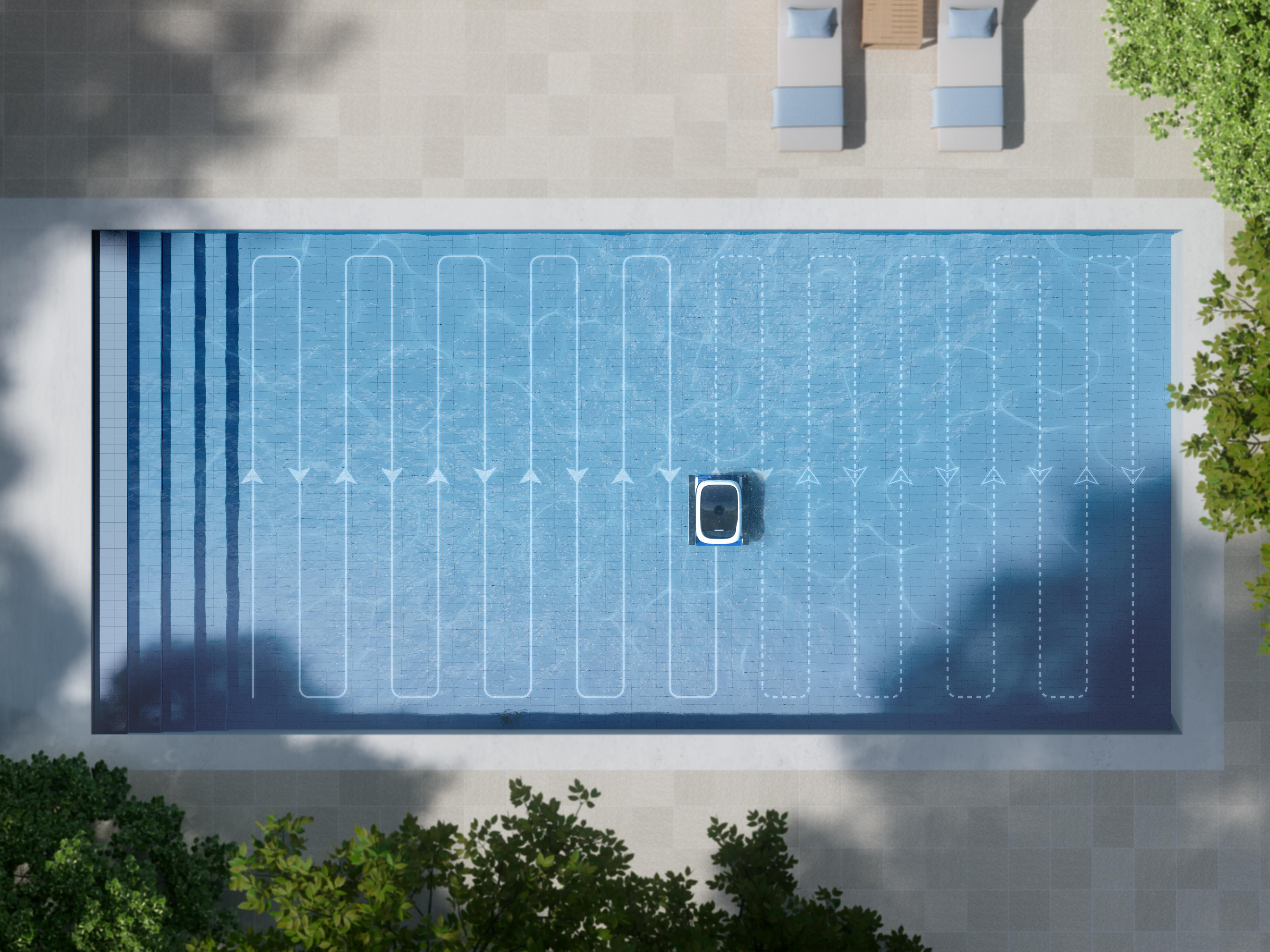 Ein Poolroboter reinigt einen blauen Pool mit weißen Navigationslinien.