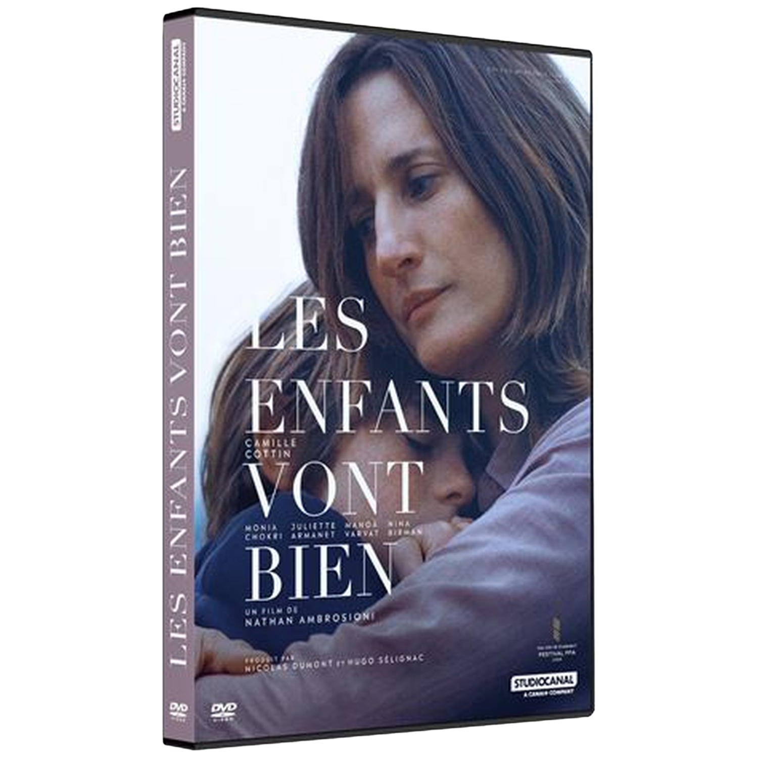 Dvd-hoes met vrouw die kind omhelst. Titel: Les Enfants Vont Bien.