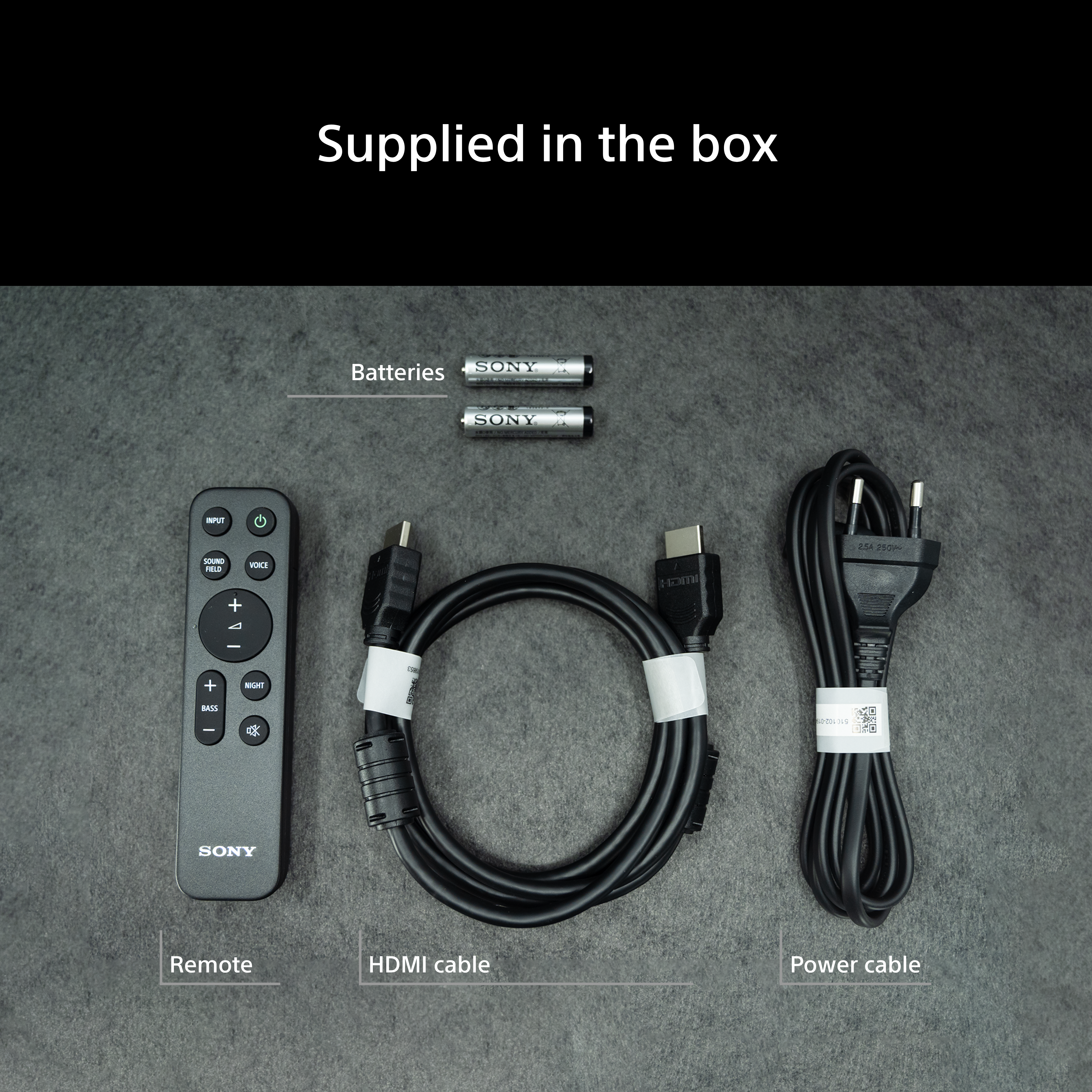 Telecomando, cavo HDMI, cavo di alimentazione e batterie.