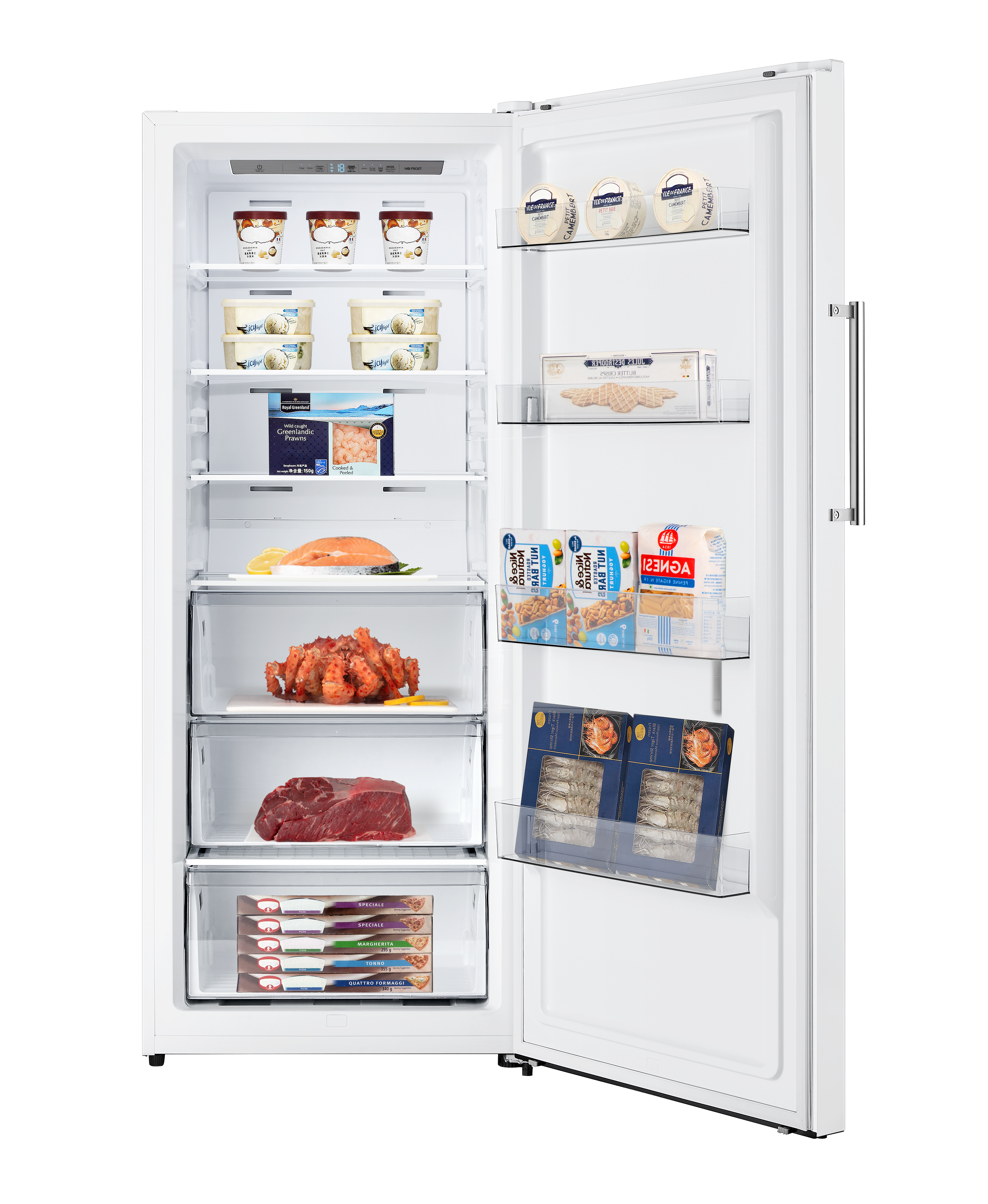 Ein offener weißer Kühlschrank mit Lebensmitteln wie Eis, Fisch, Fleisch und Käse.