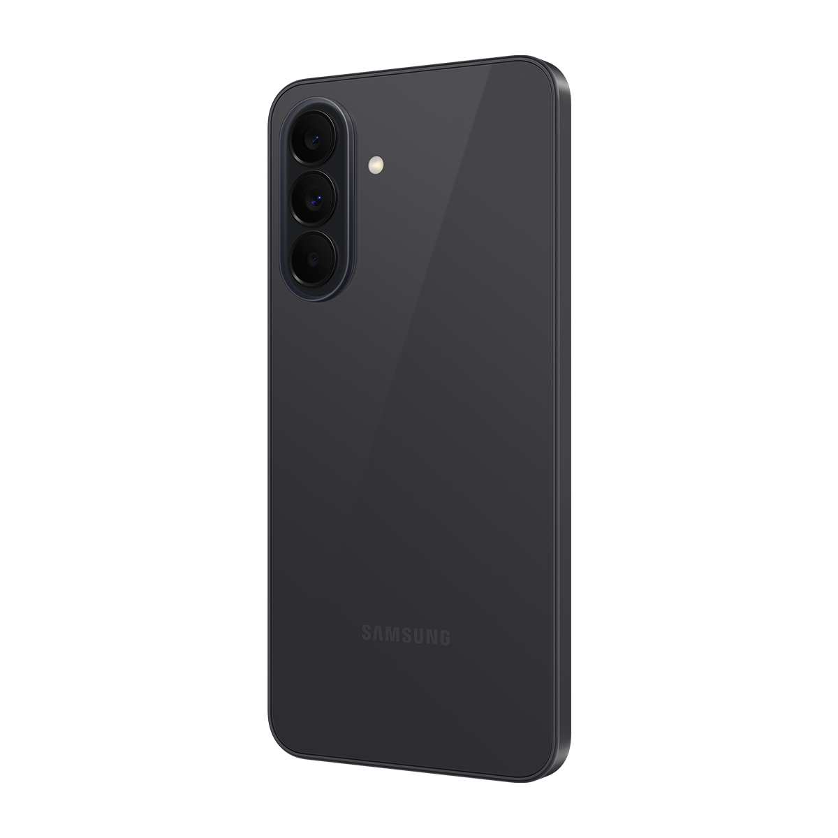 Üç kameralı ve flaşlı koyu renk Samsung akıllı telefonun arkası.