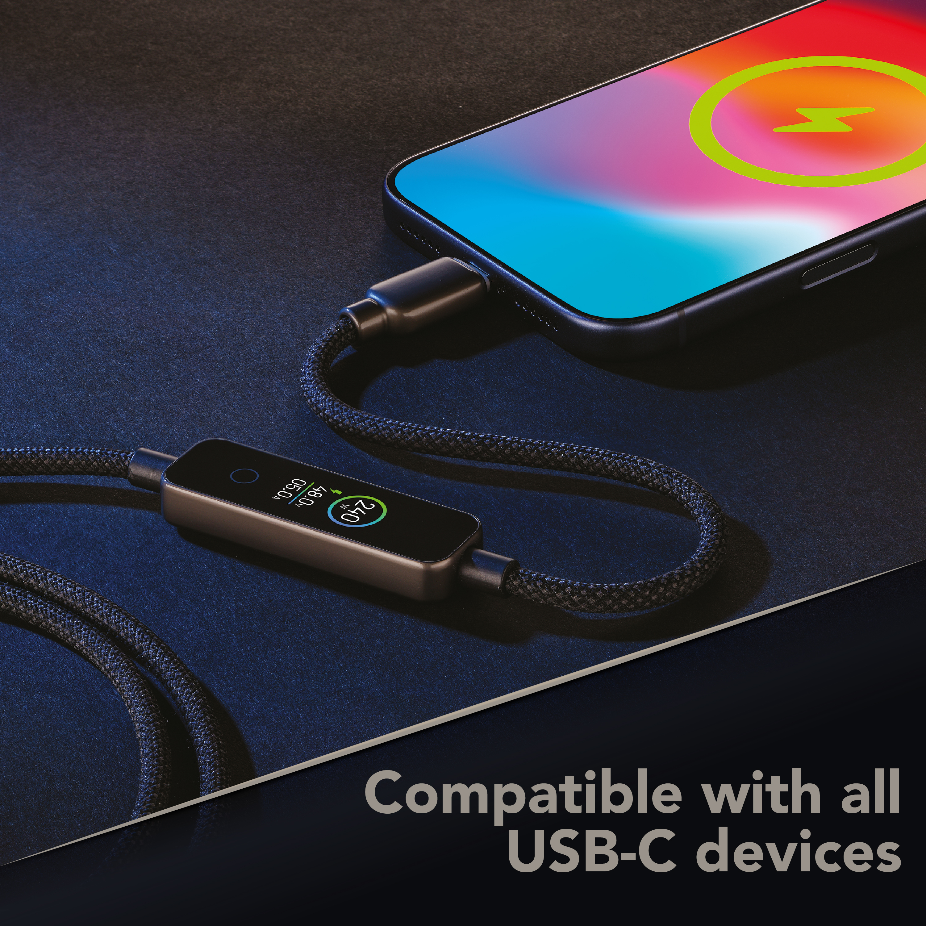 Un cable USB-C carga un smartphone a máxima potencia.