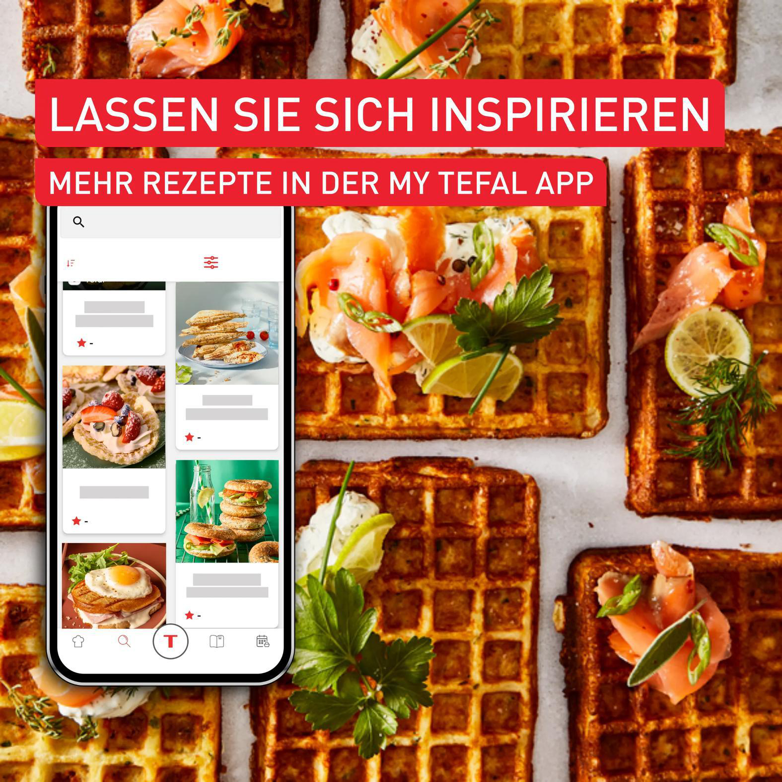 Waffeln mit Lachs und Kräutern, daneben eine App-Übersicht.