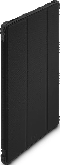 Étui noir pour tablette avec rabat avant plié et coins renforcés.